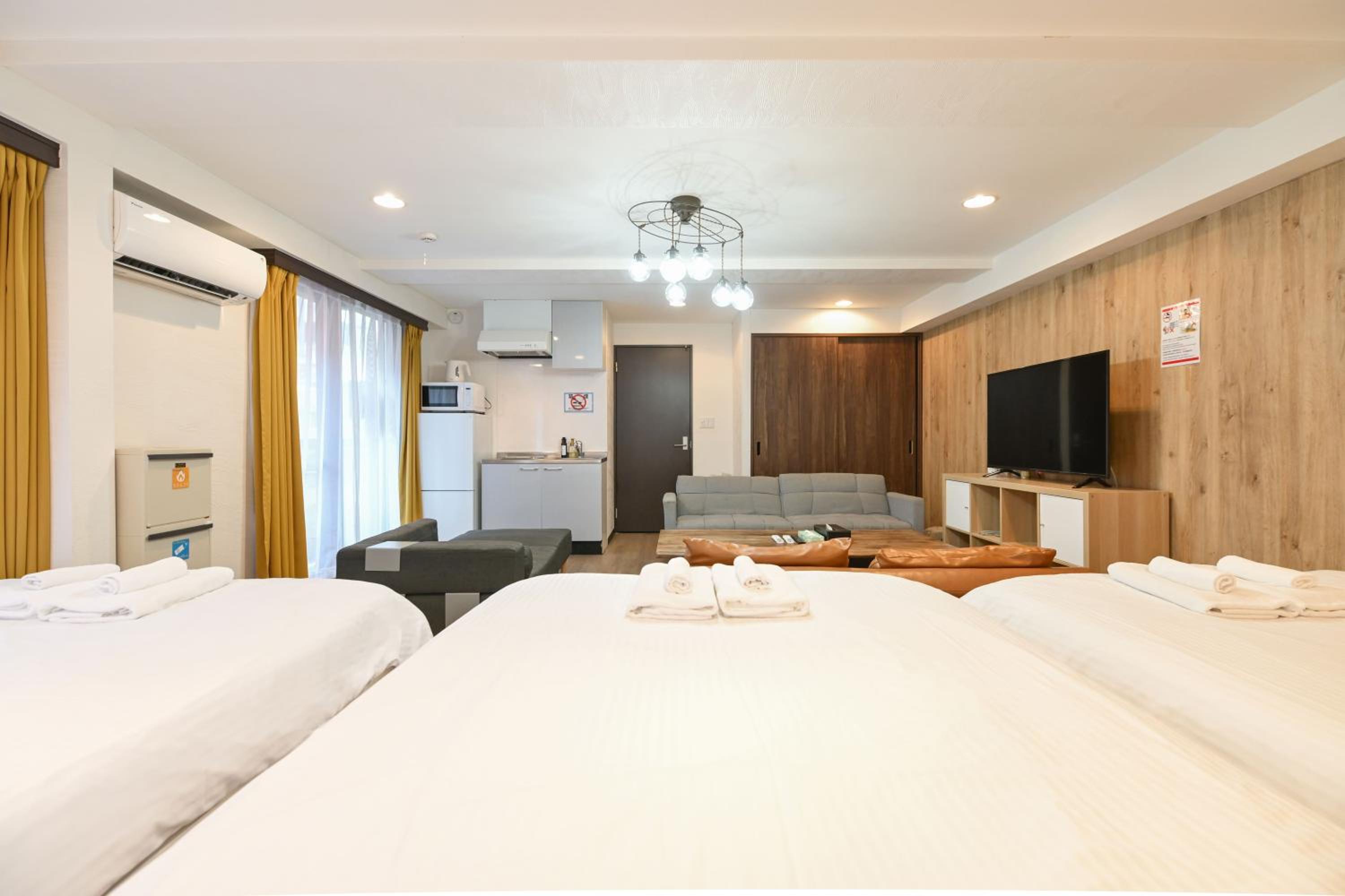 Shinjuku family apartment