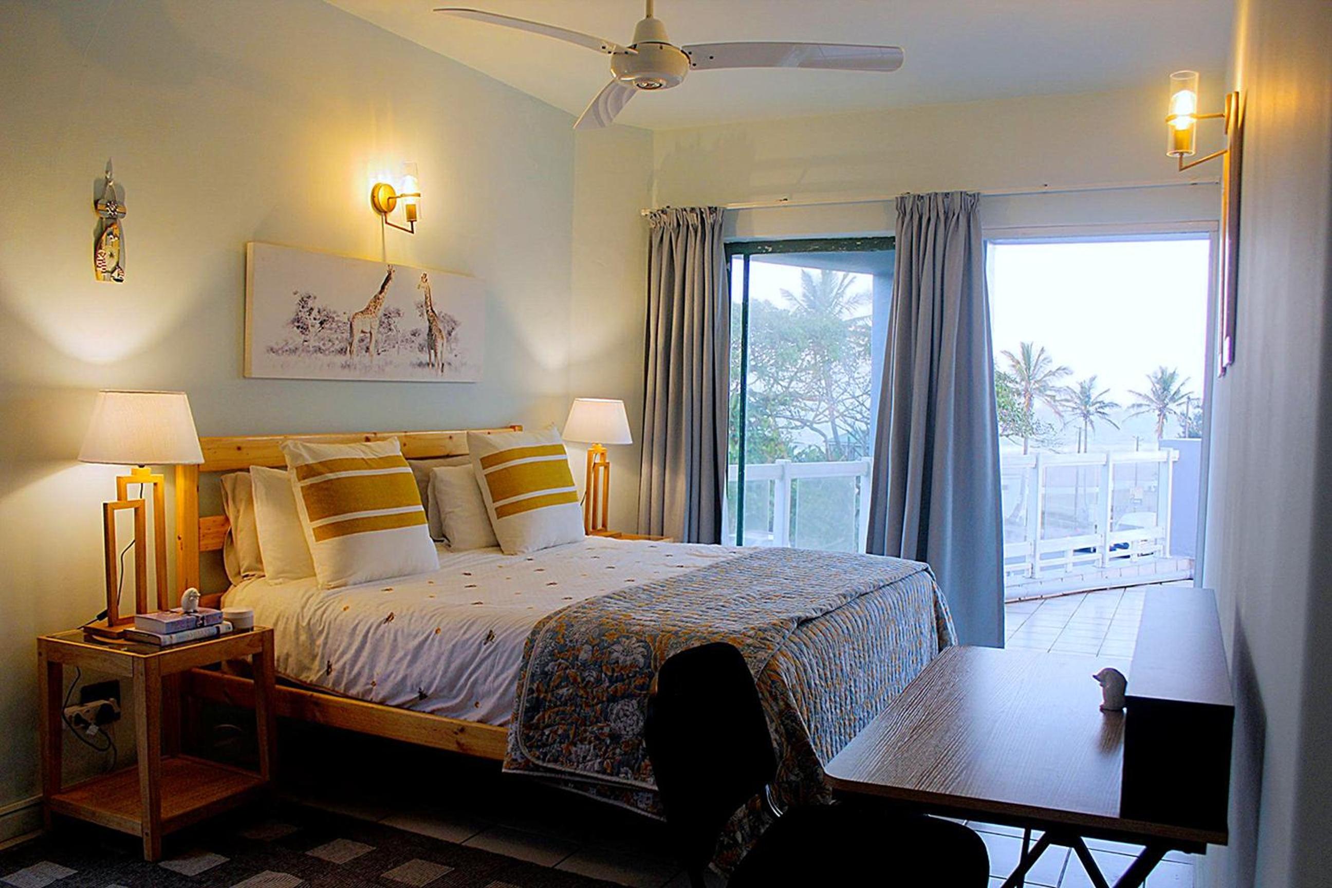 The Waves Beachfront Stay - Gleneagles