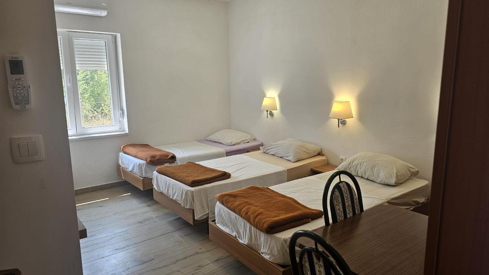 Crvenkapica apartments