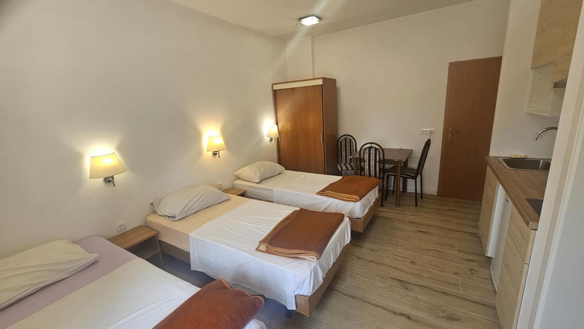 Crvenkapica apartments