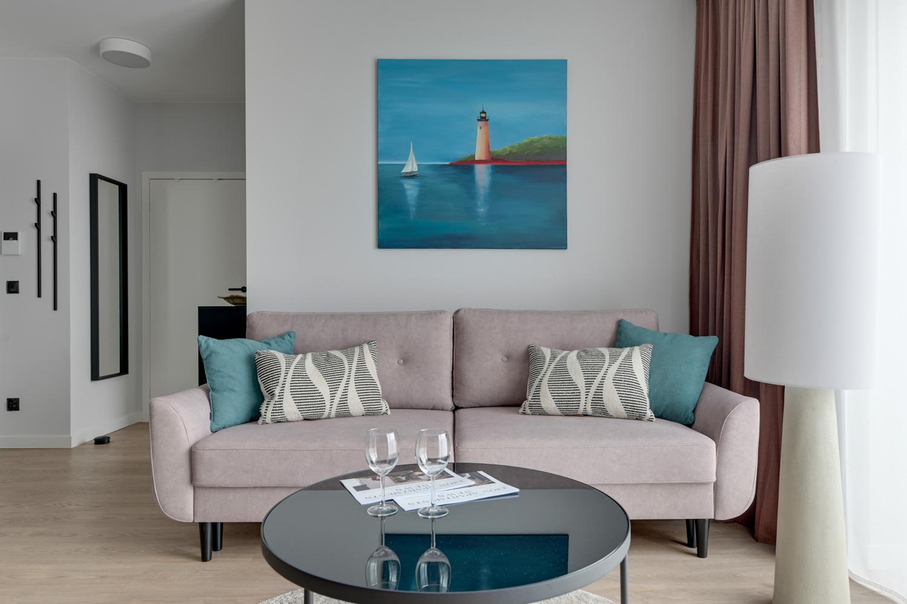 Gdańsk Old Town Scala F suites with Parking by Lion Apartments