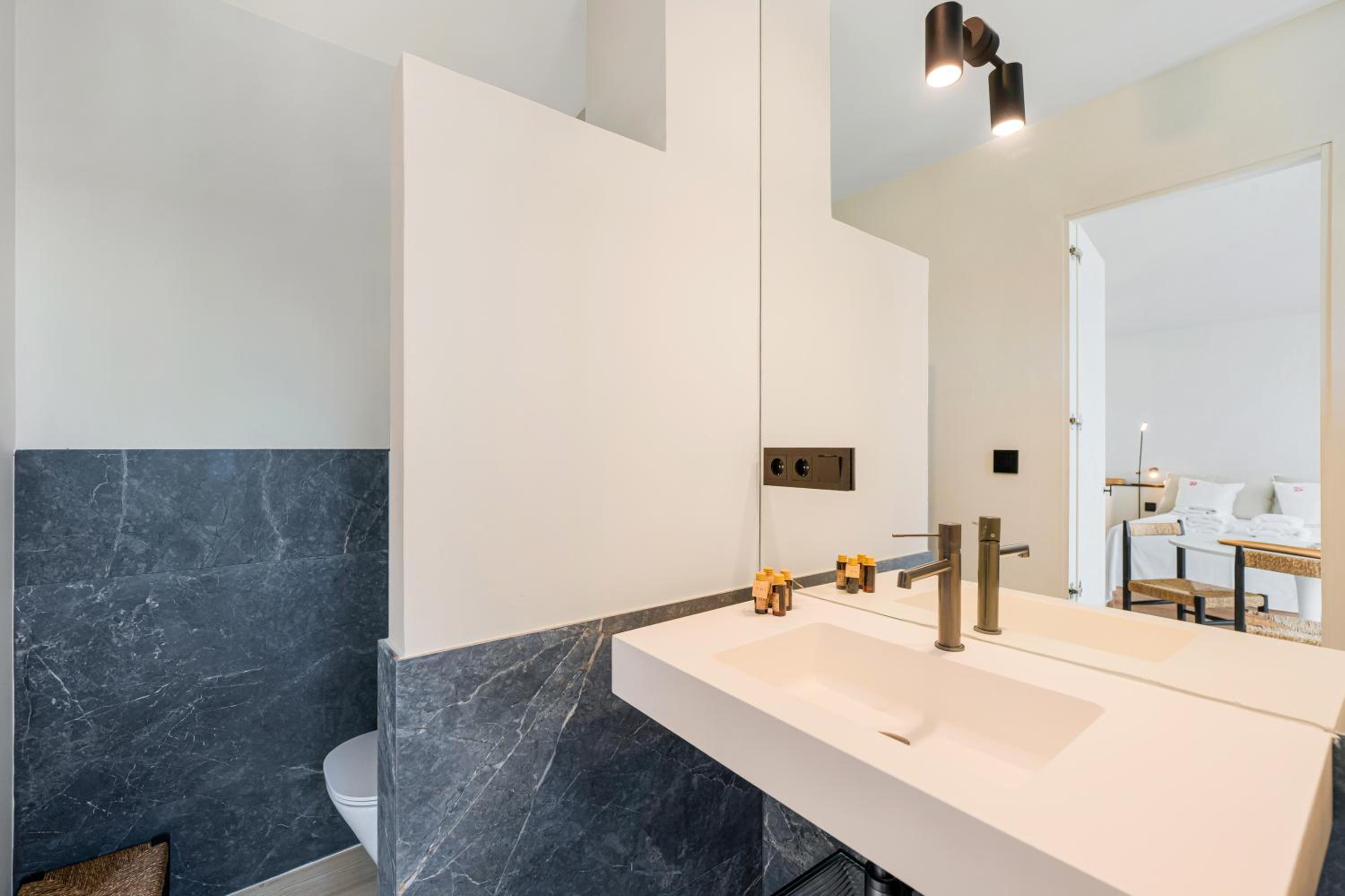 Luminoso loft con piscina en Puerto Banús