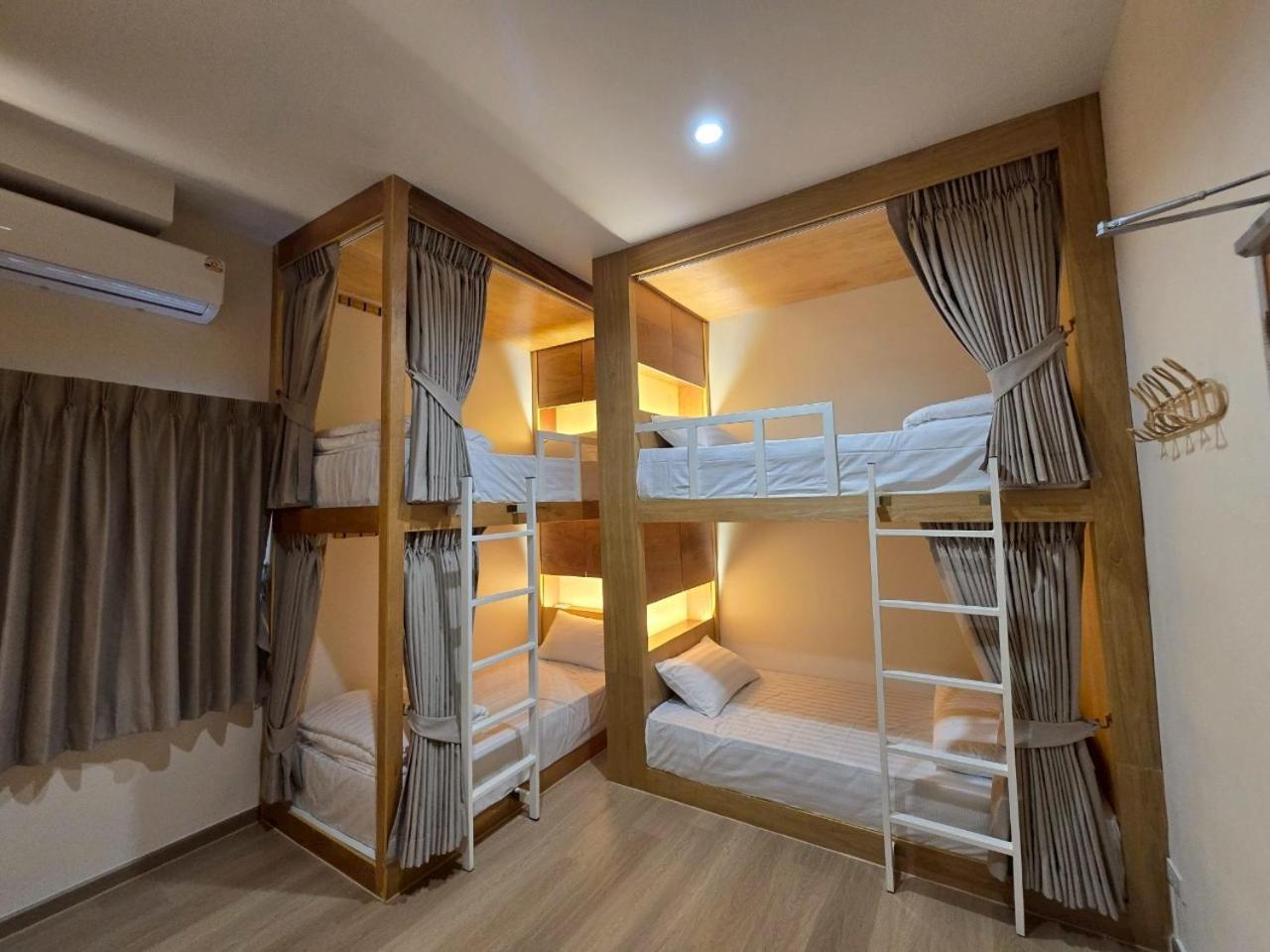 Inn De Sea - Hostel Bangkok Rambuttri Village Khaosan Area