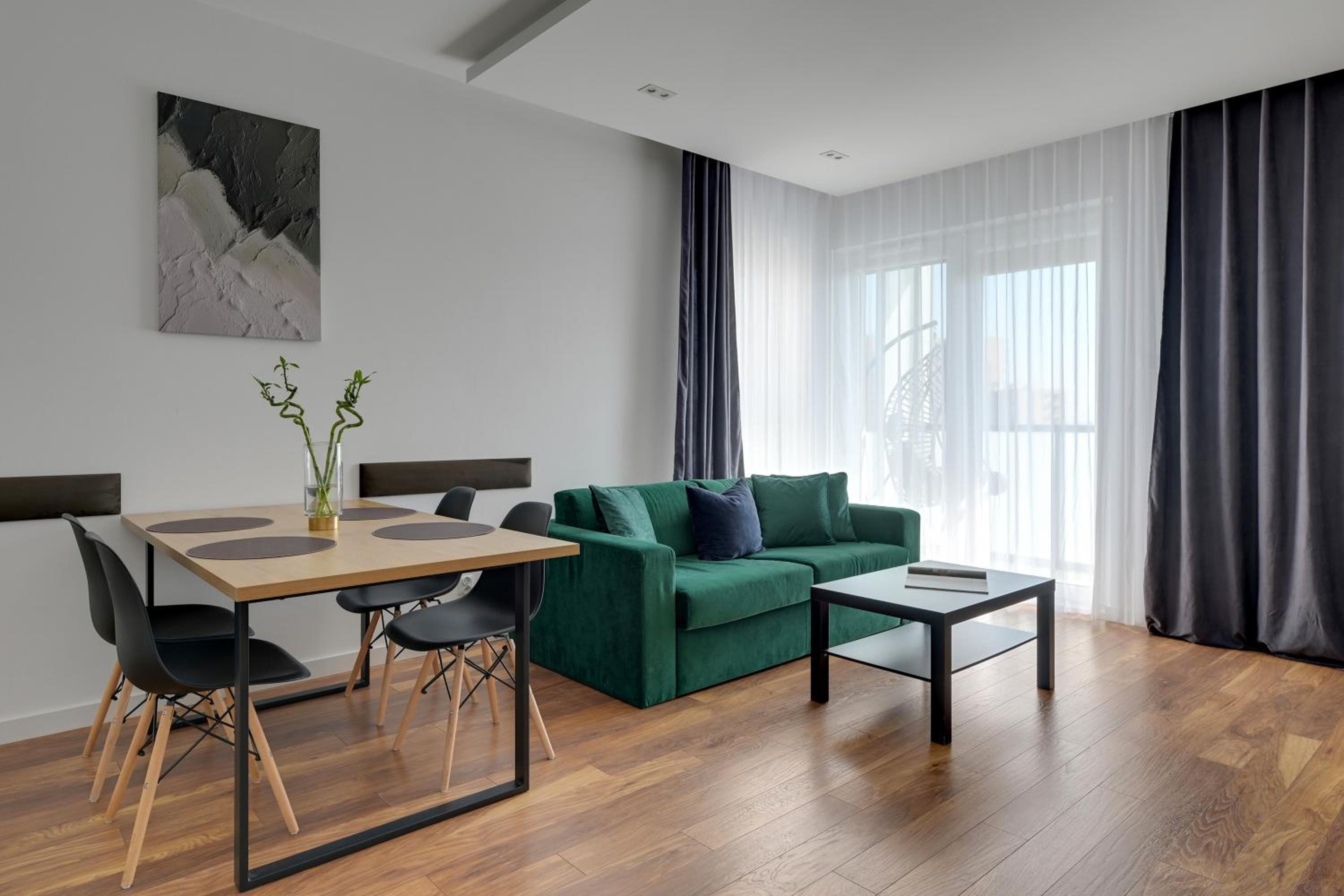 Letnica Seaside by Downtown Apartments