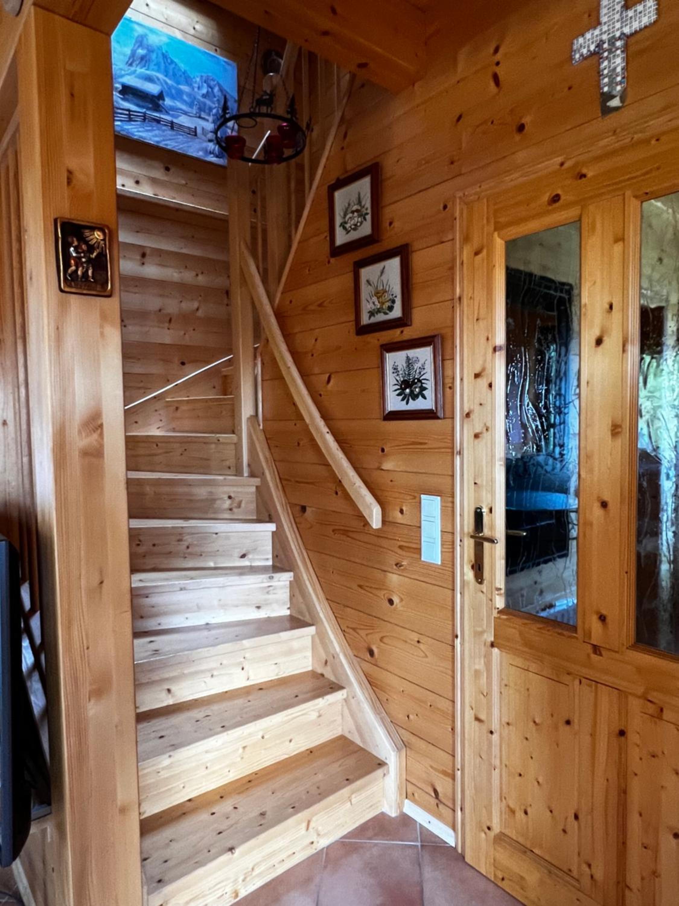 Chalet mit Sauna und Hot Tub