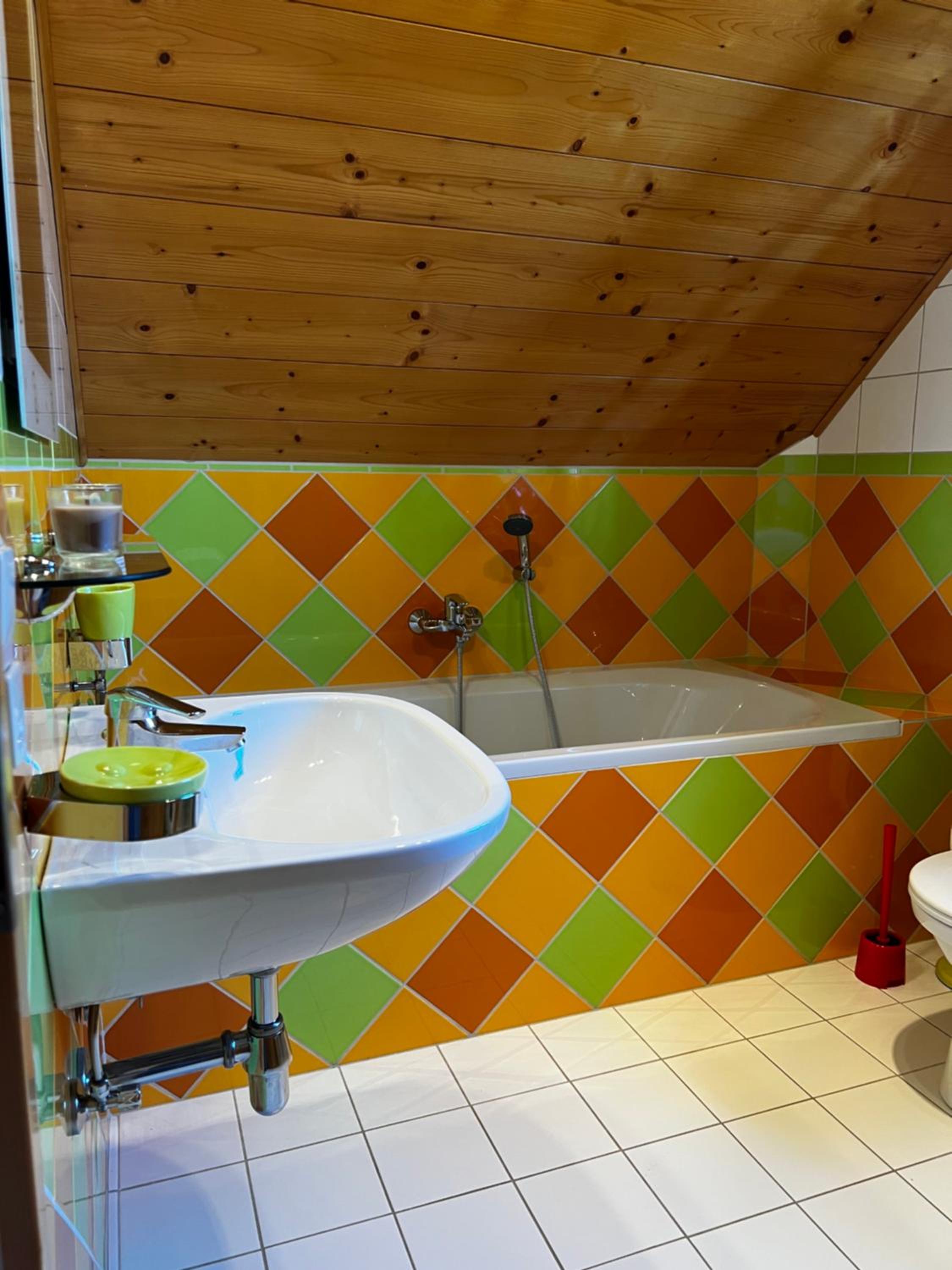 Chalet mit Sauna und Hot Tub