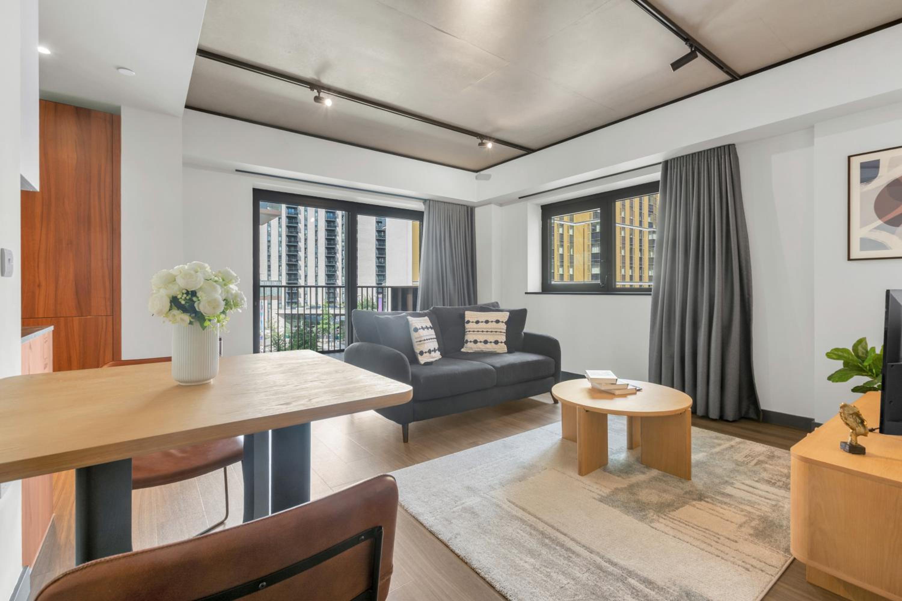Chic Luna Apartments near Wembley Park by MySquare