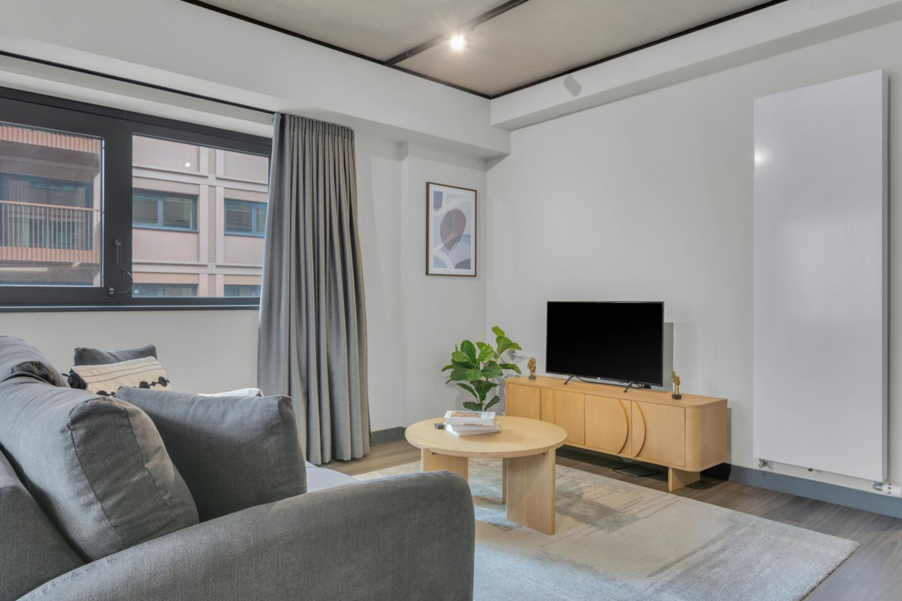 Chic Luna Apartments near Wembley Park by MySquare