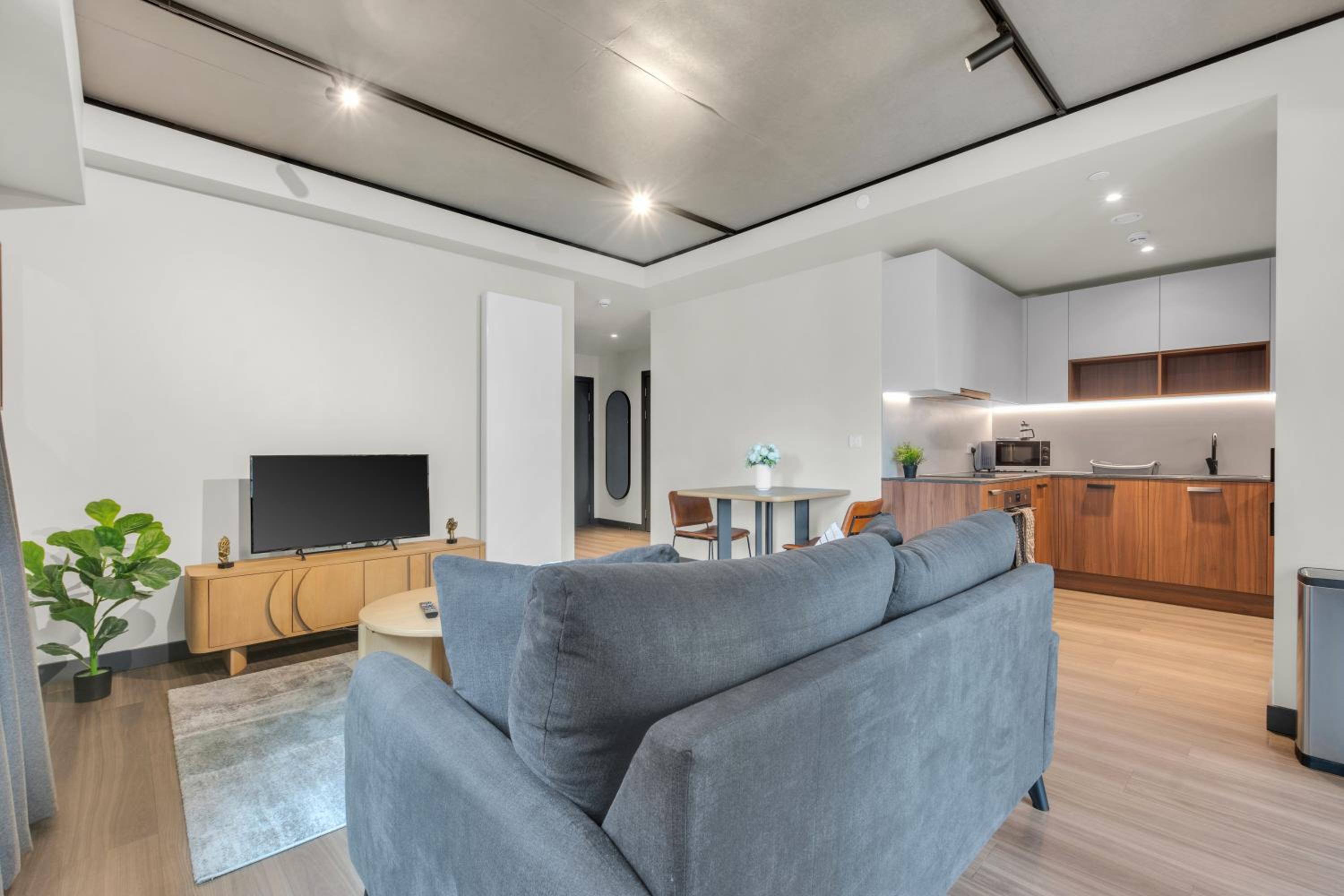 Chic Luna Apartments near Wembley Park by MySquare