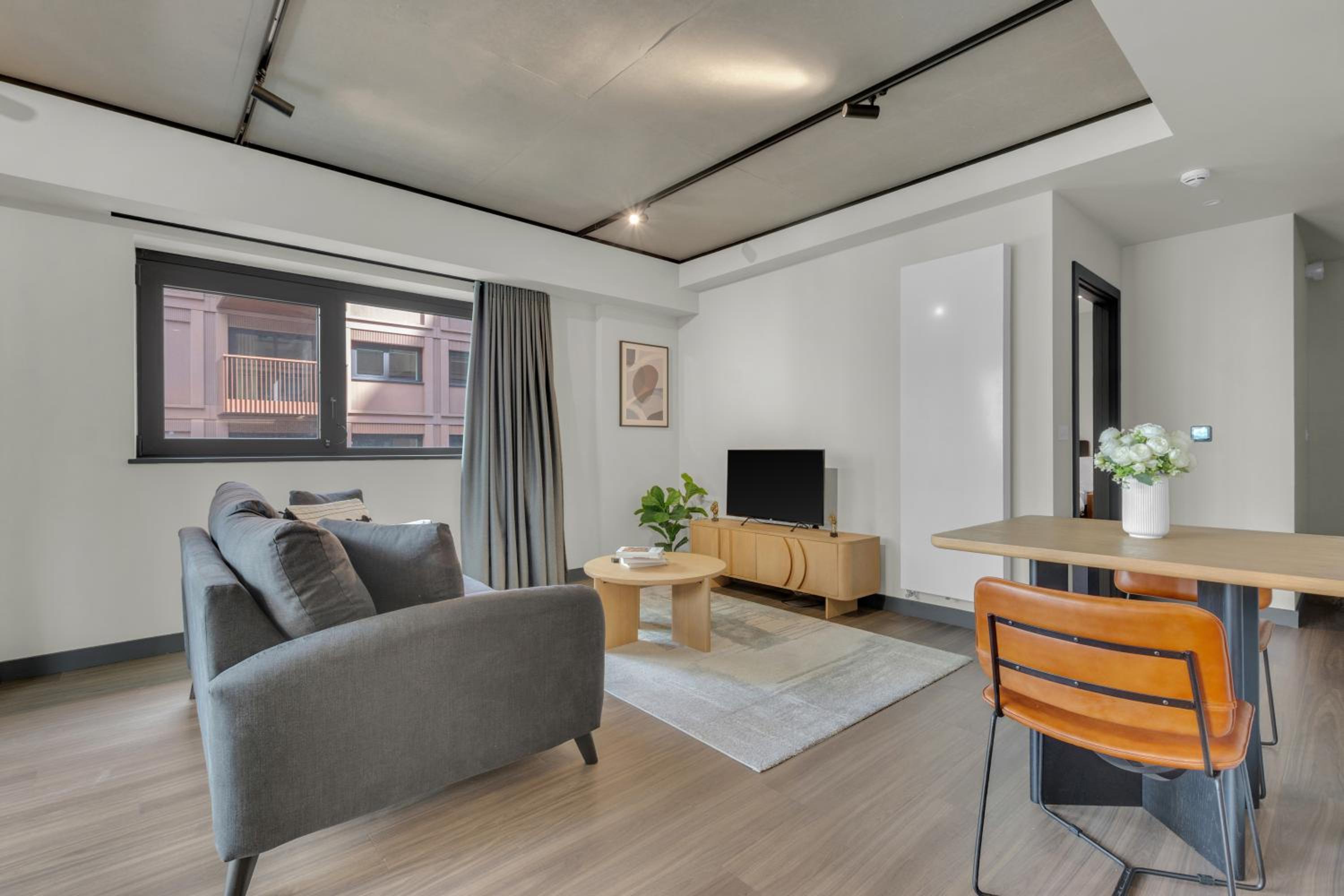 Chic Luna Apartments near Wembley Park by MySquare