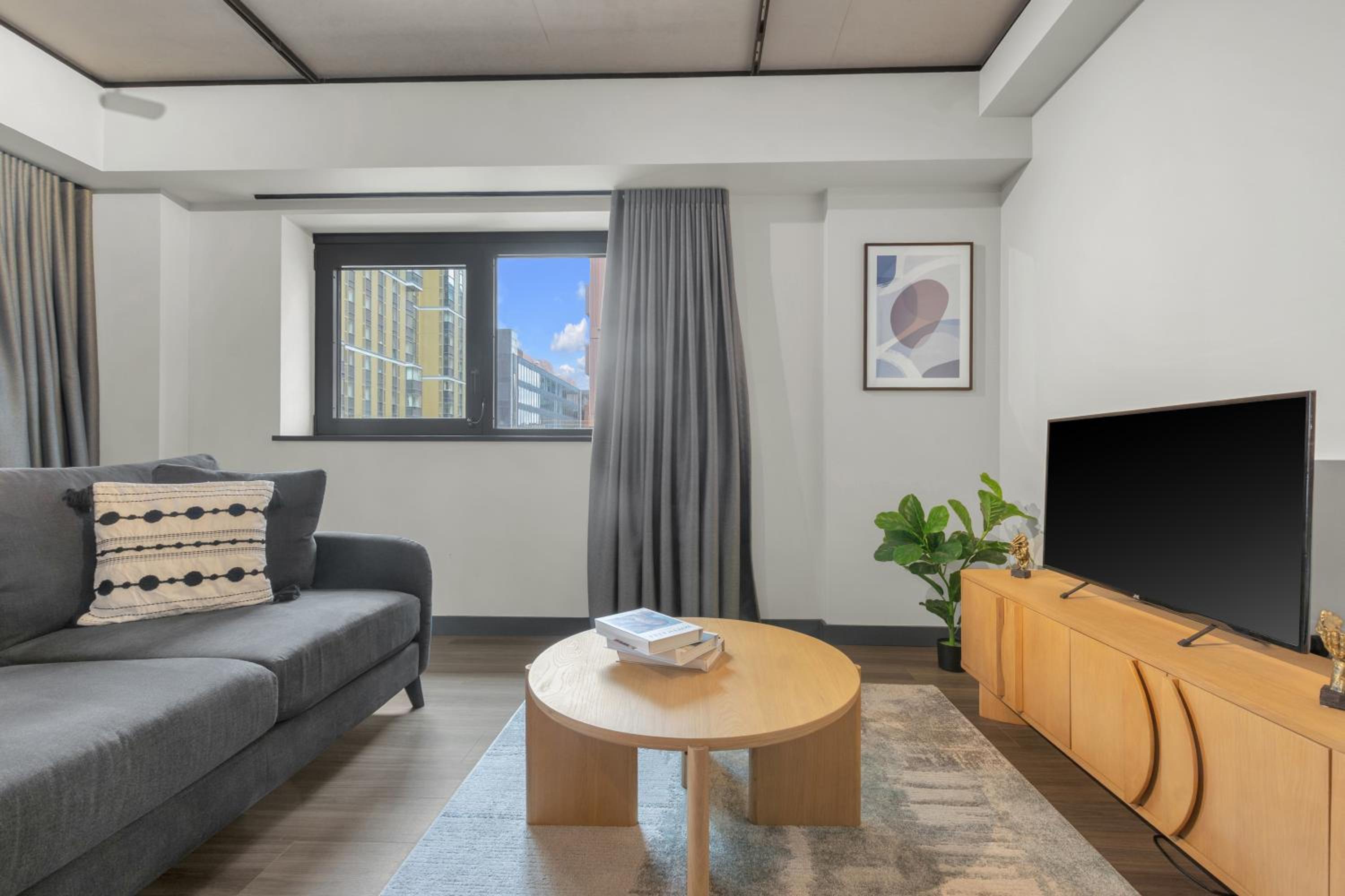 Chic Luna Apartments near Wembley Park by MySquare
