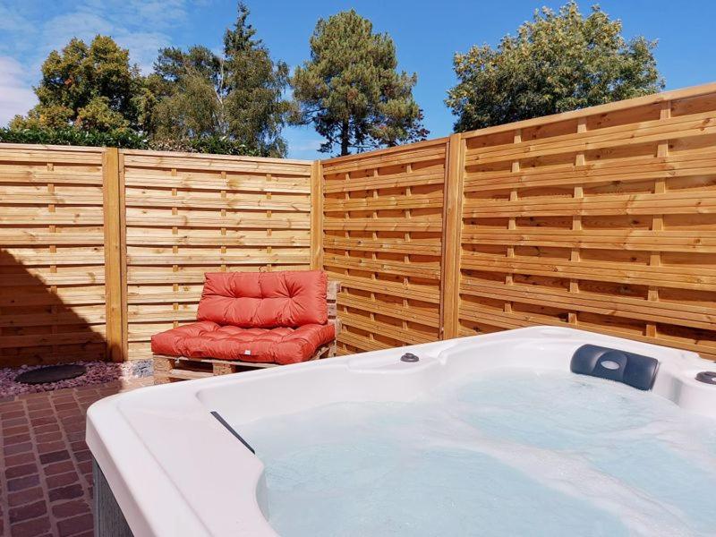 Le Clos de la Montignoise - Chambres d'Hôtes avec SPA PRIVATIF