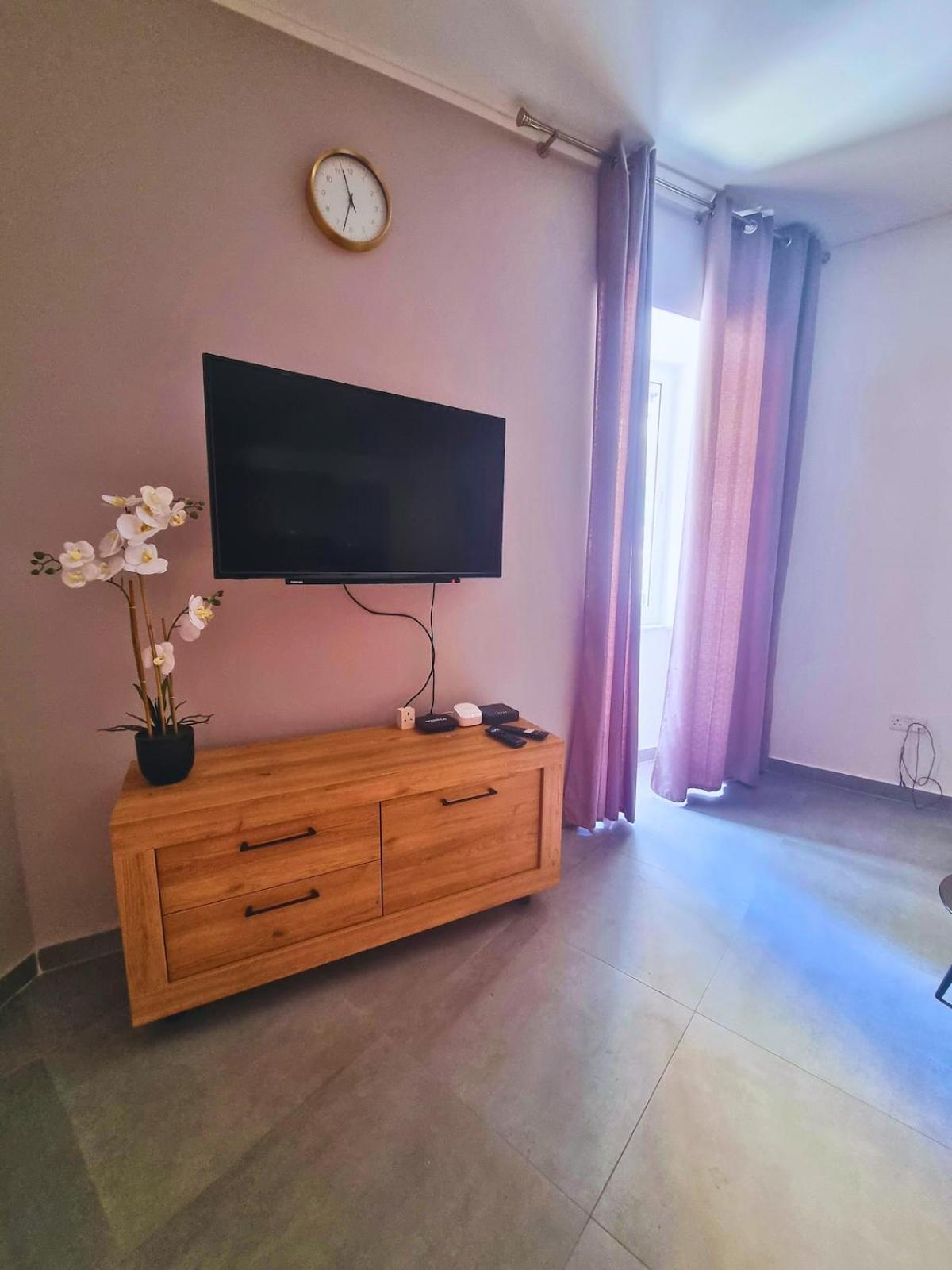Coast Haven St Julians 12