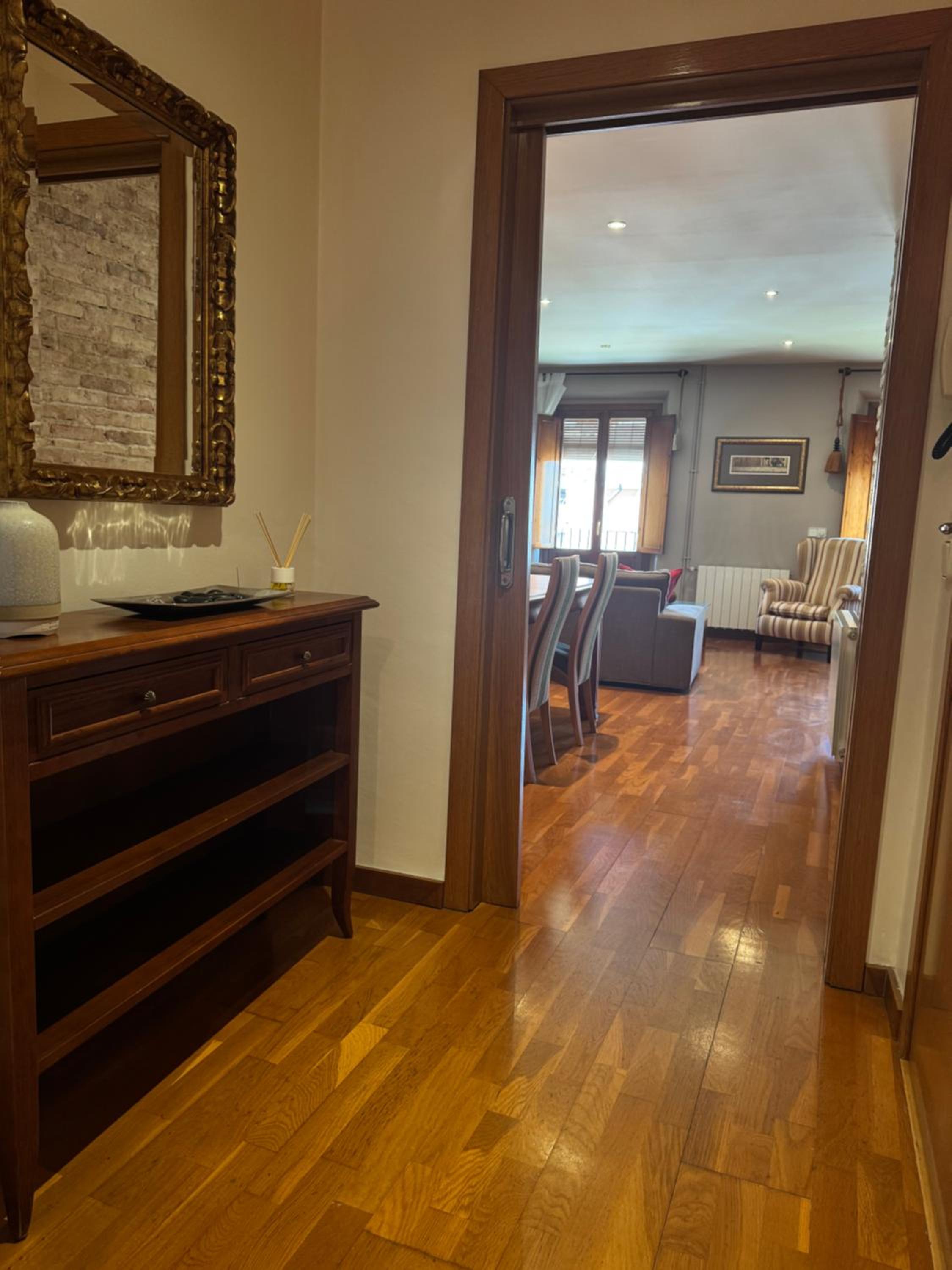 Font27 Apartament