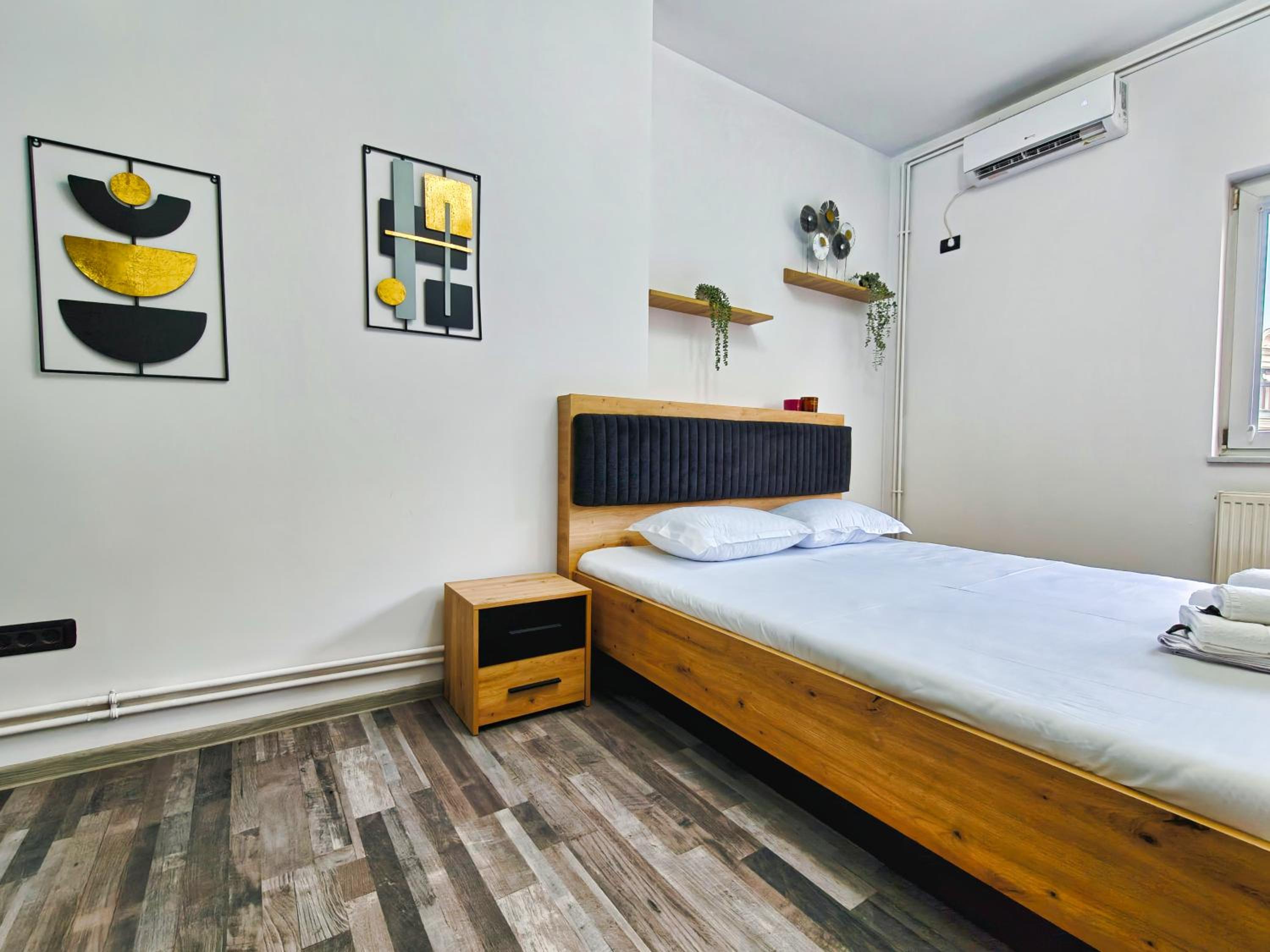 Botev Design Apartments - Walk to Old Town - Pumo Properties