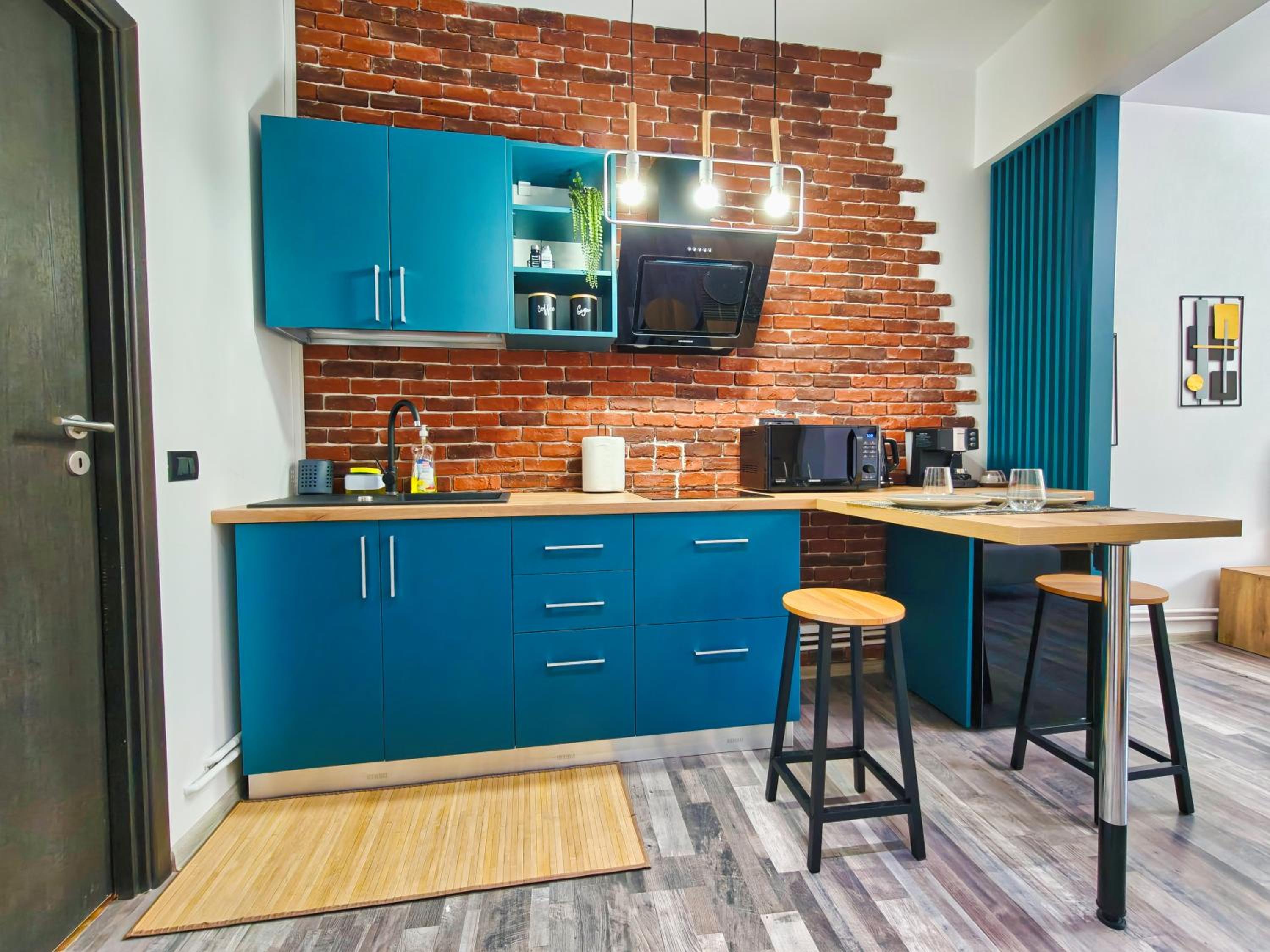 Botev Design Apartments - Walk to Old Town - Pumo Properties