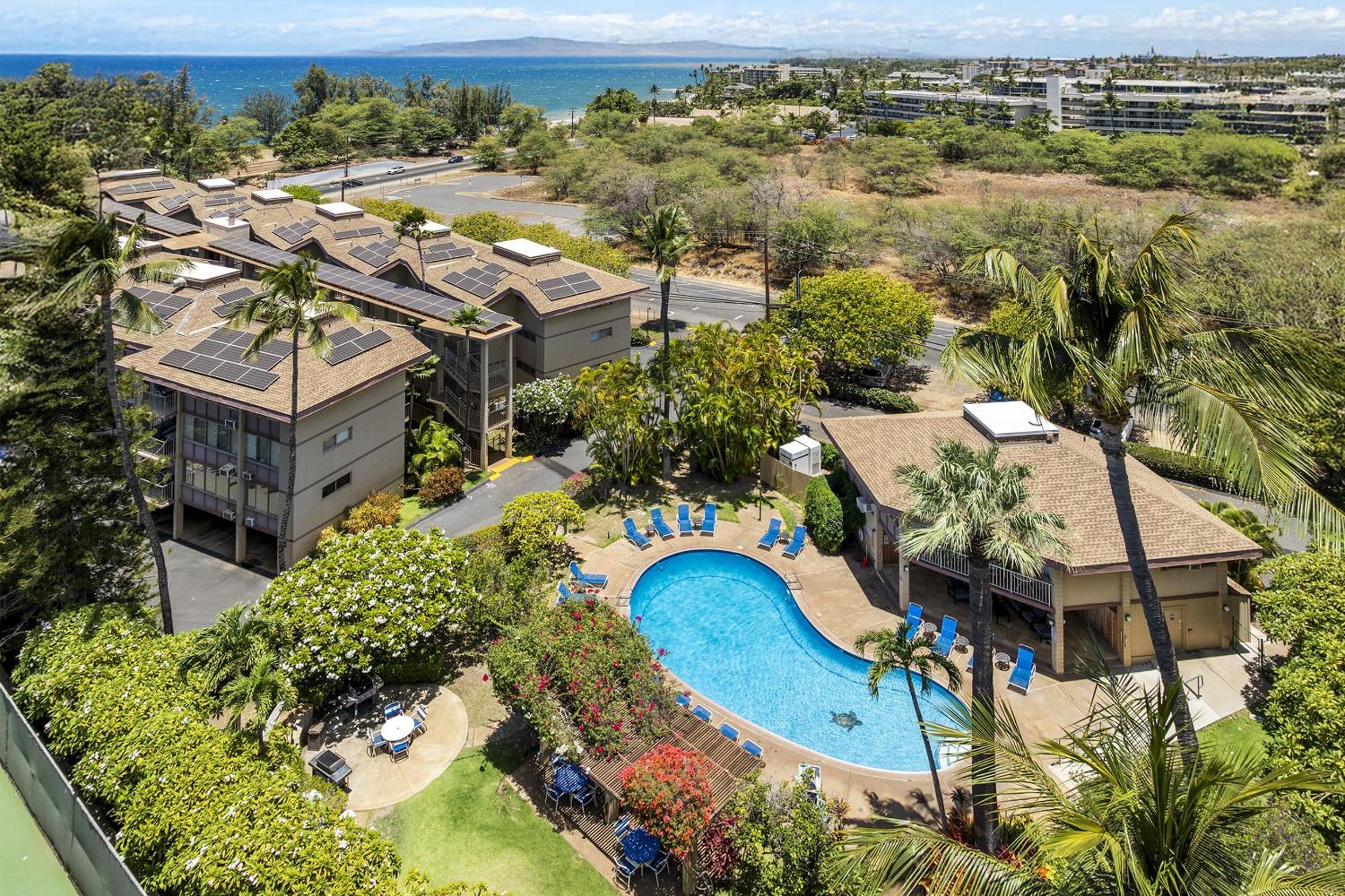Haleakala Shores A-308 - Ocean/Mountain Views, Stylish 2br/2ba, Lanai, AC, Wi-Fi
