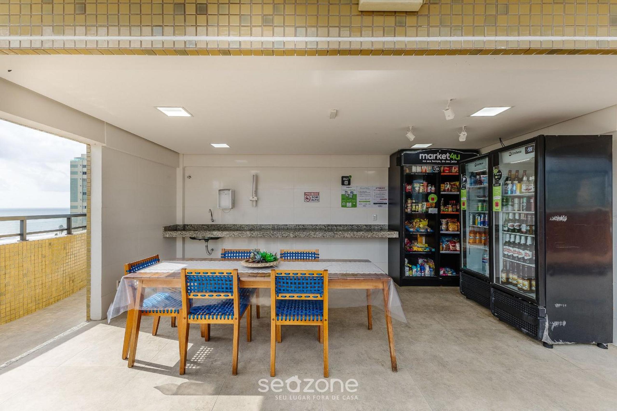 Fully equipped apartments in building 400m from the beach - PZO