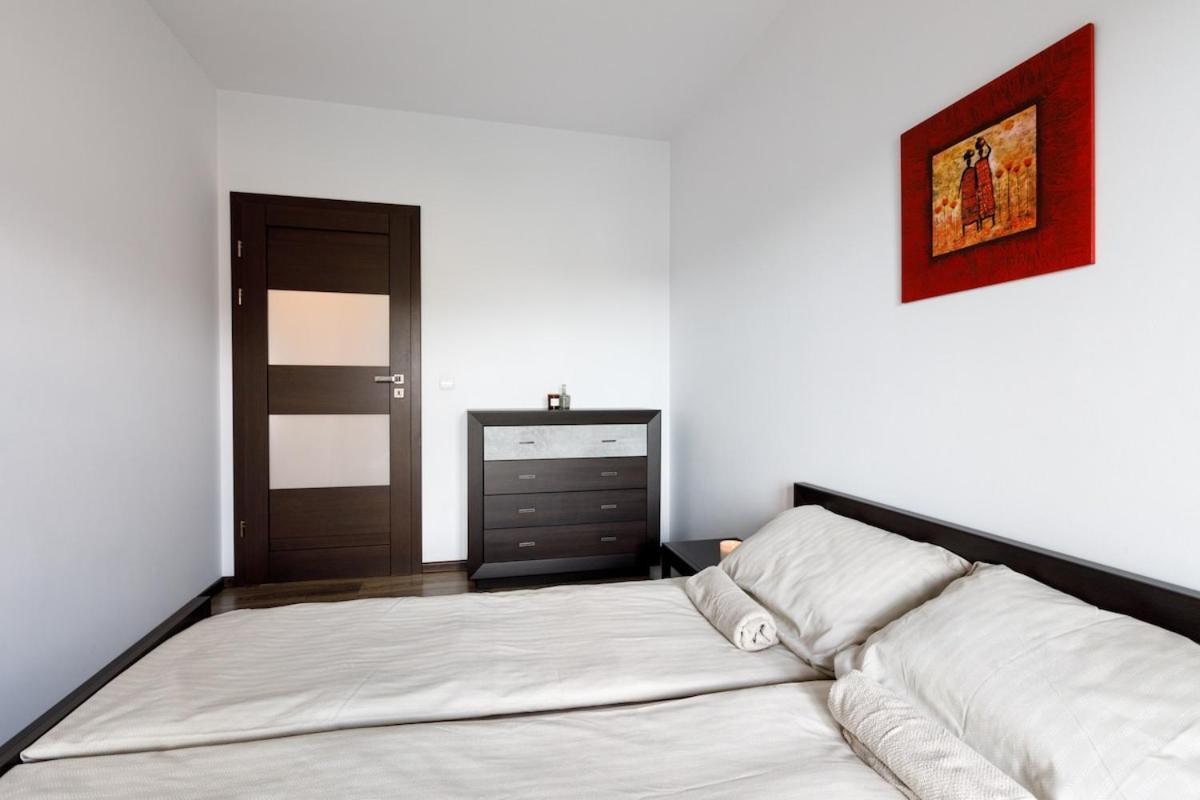 Chic Apartments - Cozy and Stylish - City Center - Legnicka