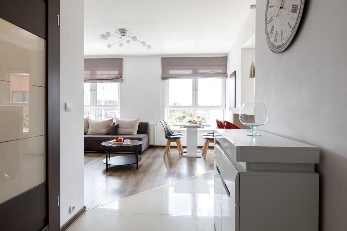 Chic Apartments - Cozy and Stylish - City Center - Legnicka