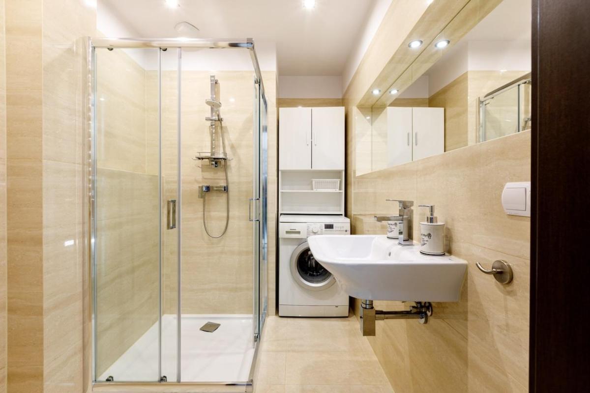 Chic Apartments - Cozy and Stylish - City Center - Legnicka