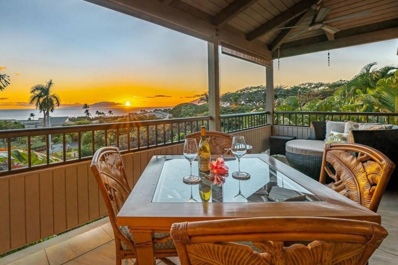 Endless Ocean Views 1bd and 2 bath