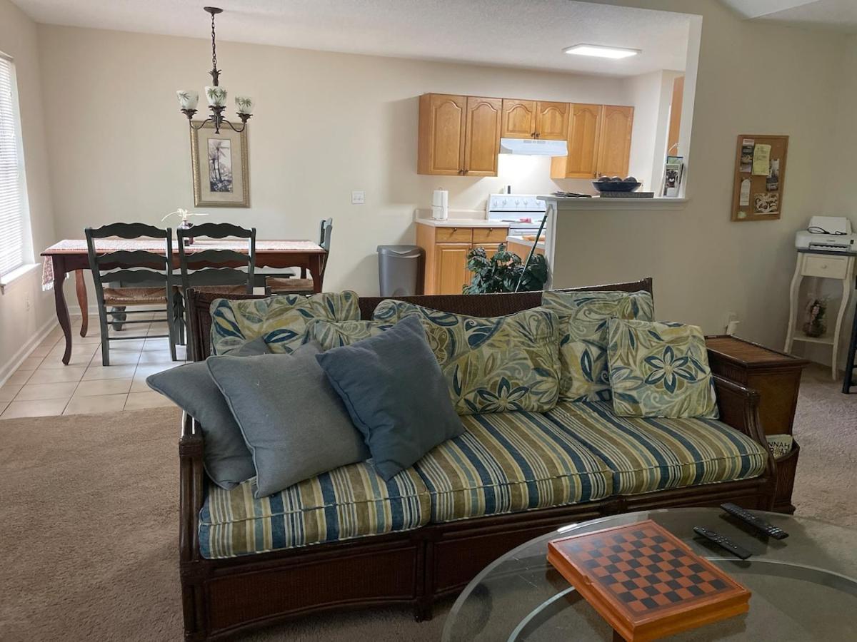 Sandfly Charm sleeps 8