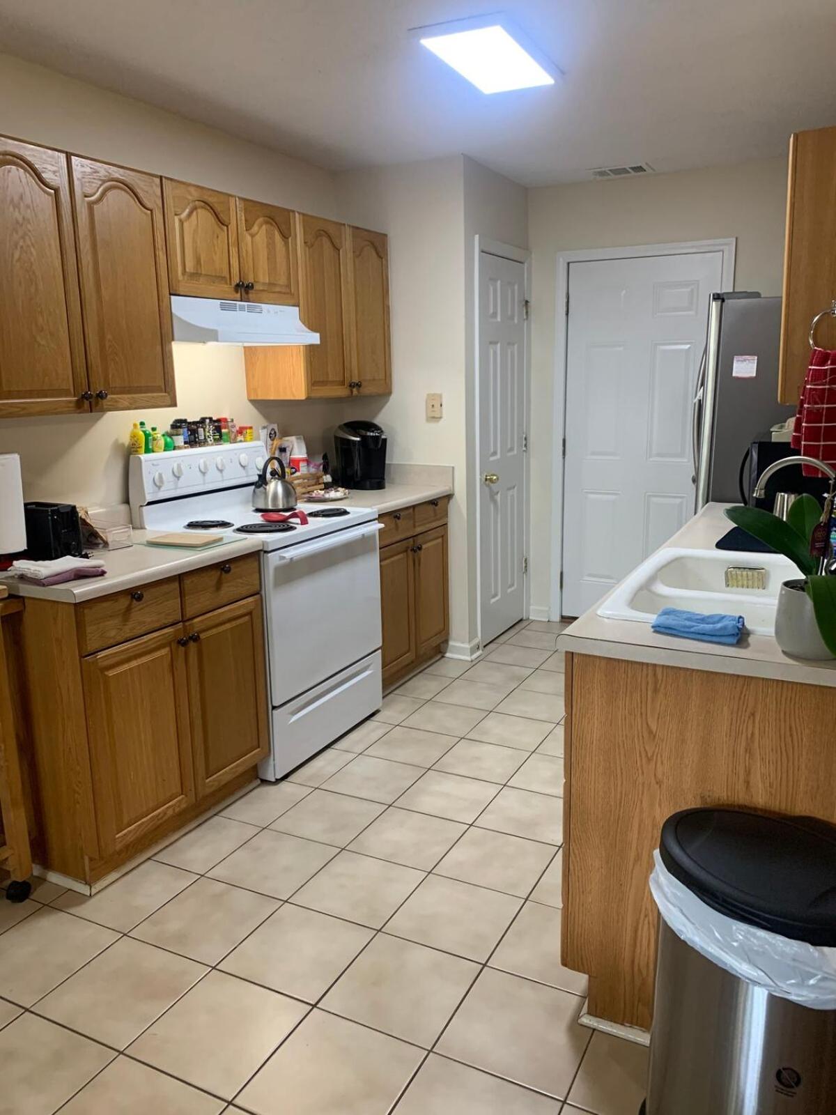 Sandfly Charm sleeps 8