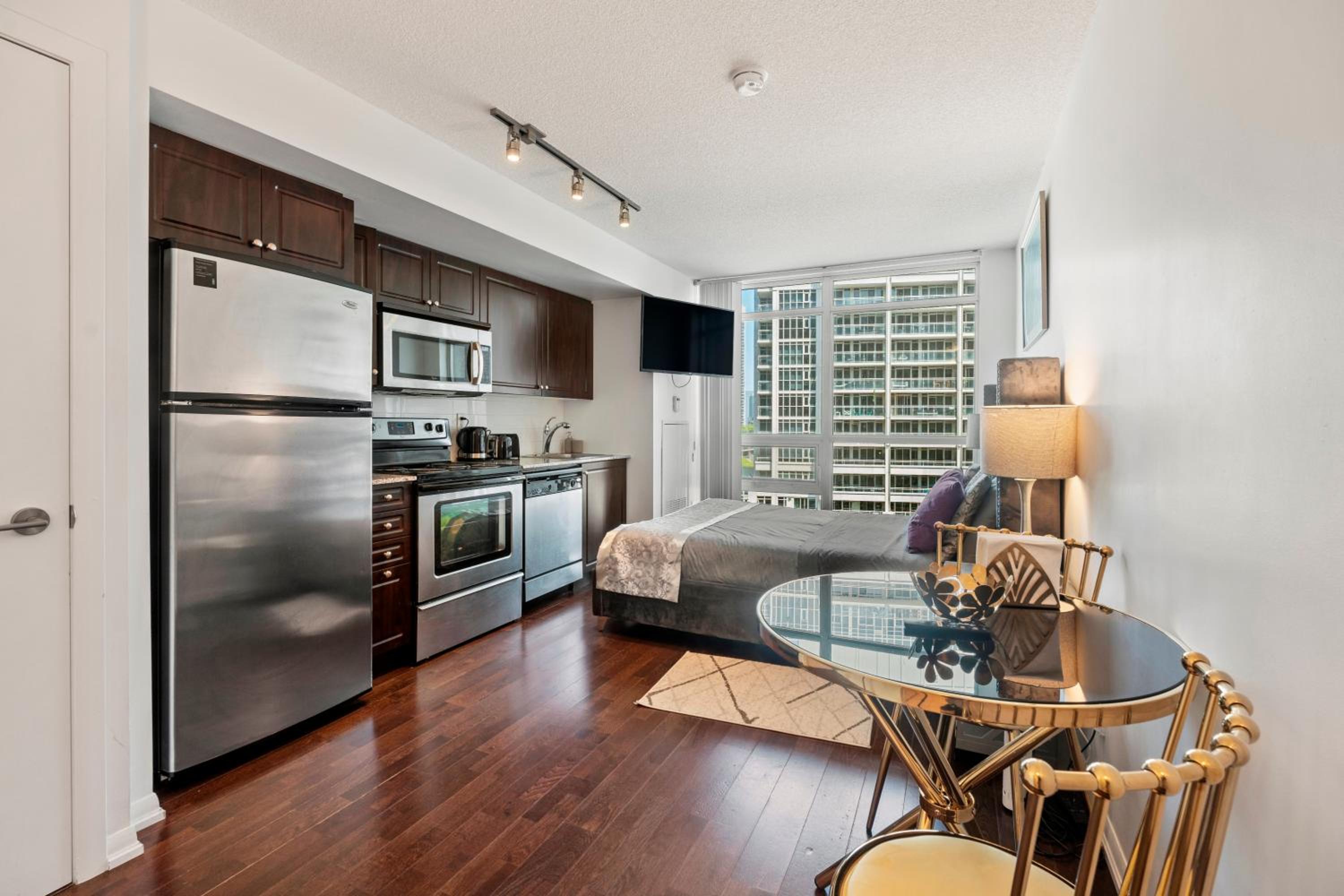 Awesome Studio in Downtown Toronto