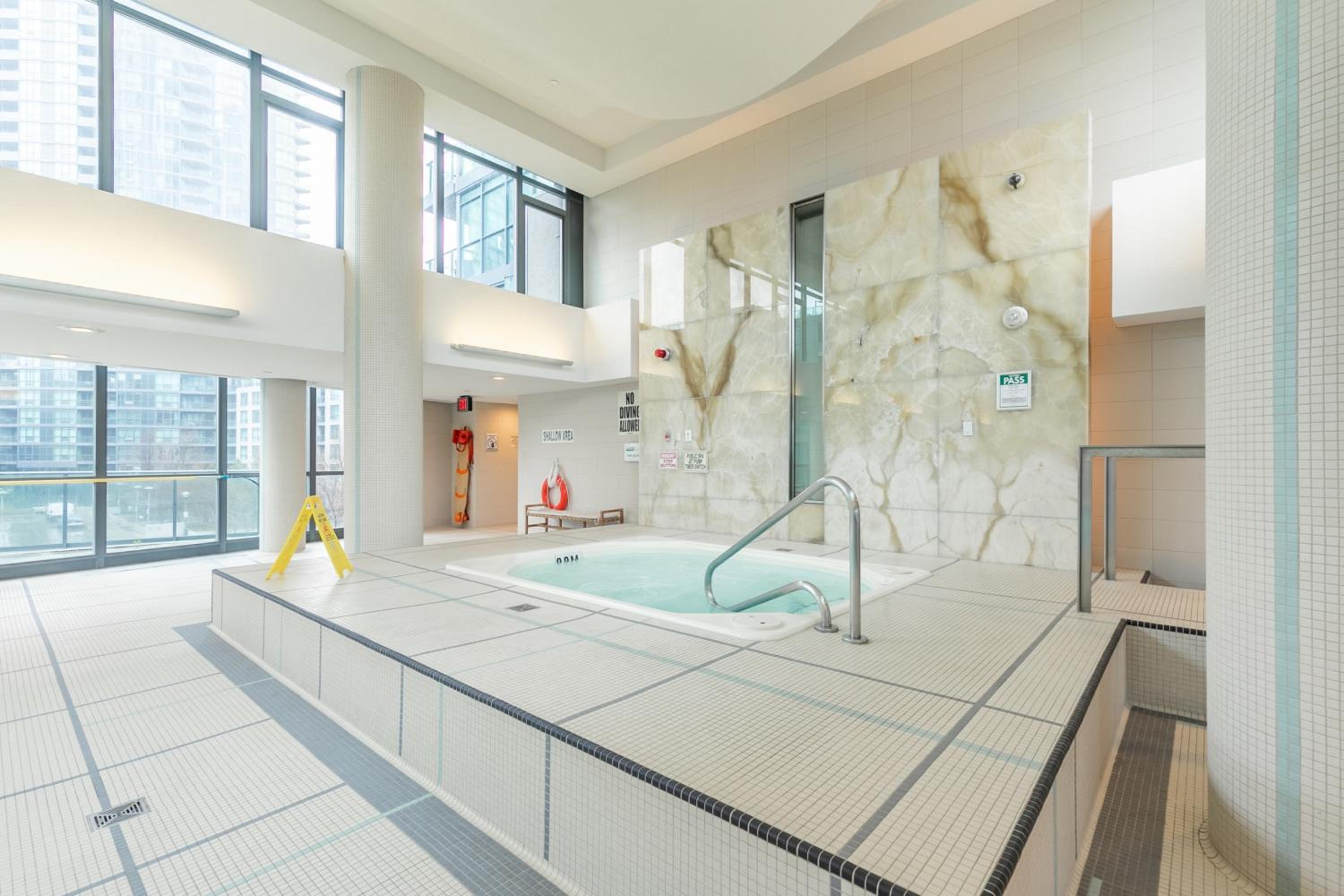 Awesome Studio in Downtown Toronto