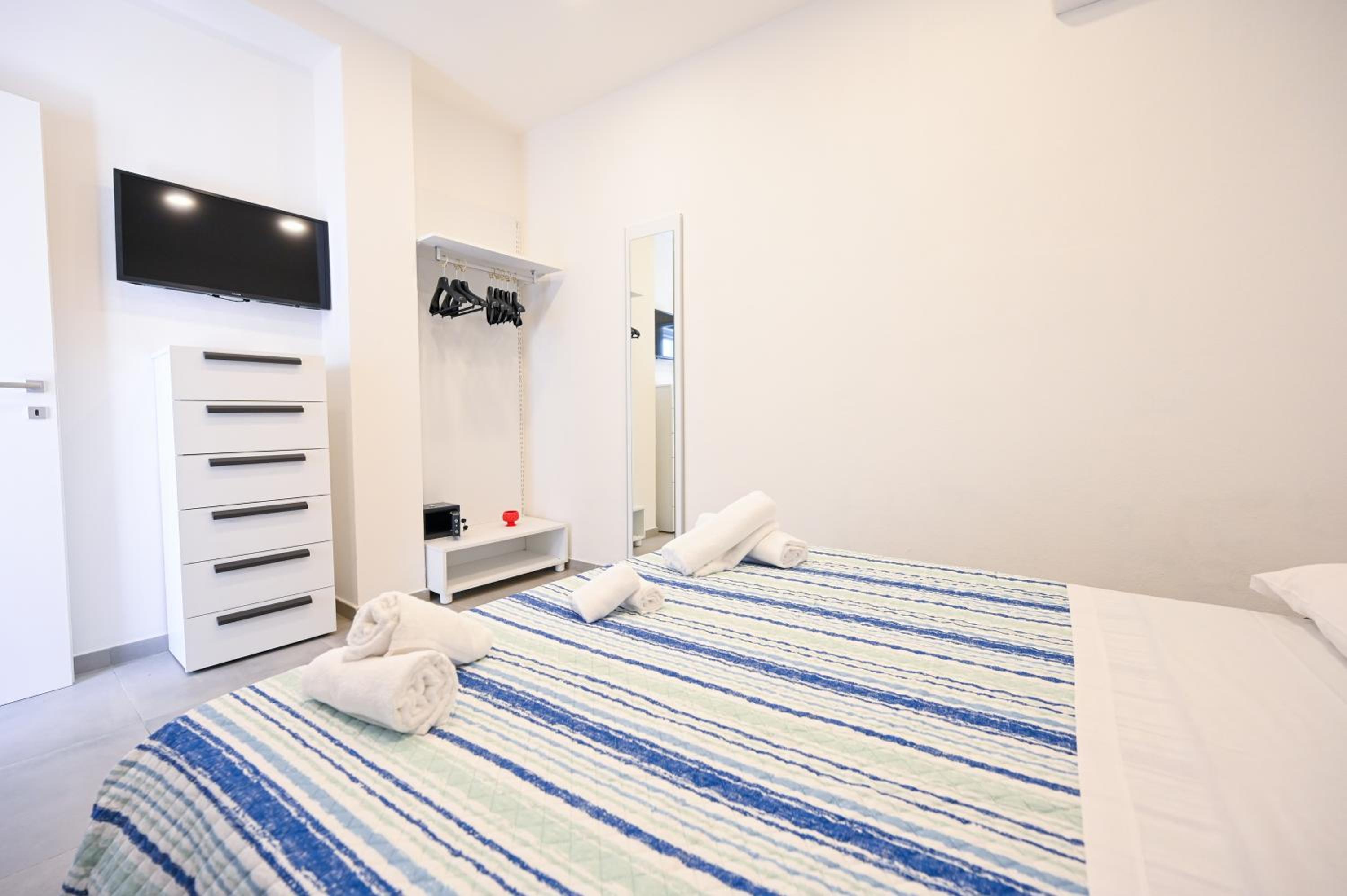 Dimora Domitia - Apartments