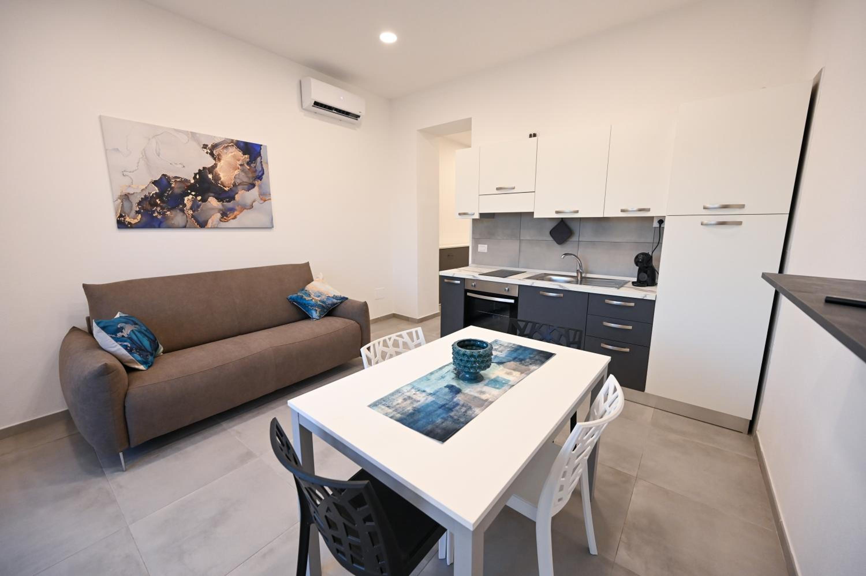 Dimora Domitia - Apartments