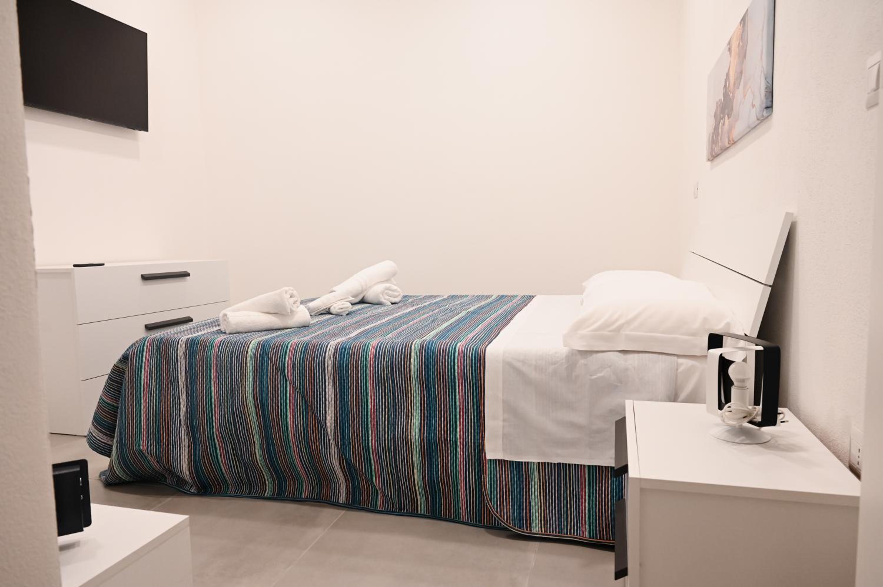 Dimora Domitia - Apartments