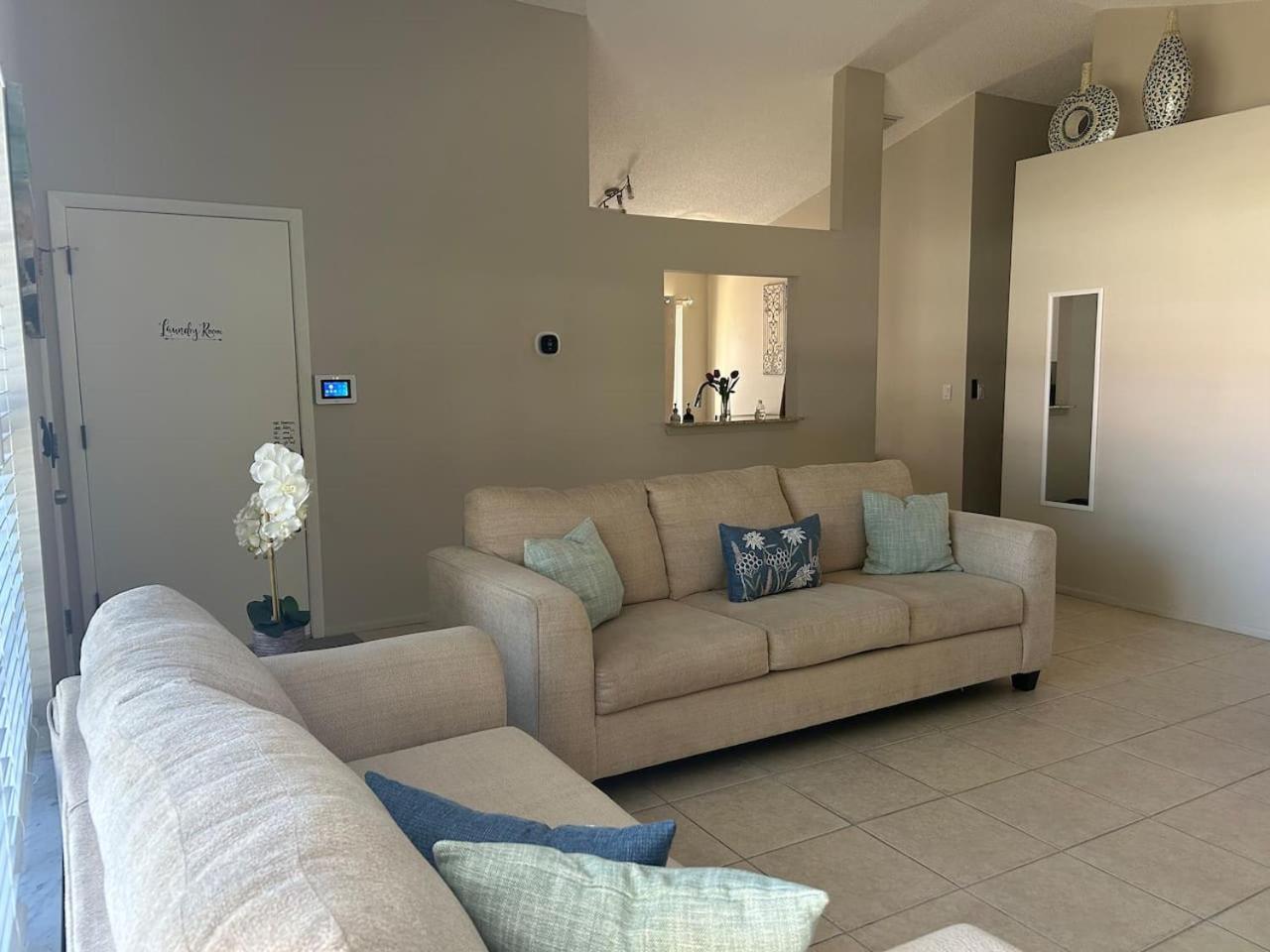 Relaxing Getaway in Sarasota Great Location Whole House