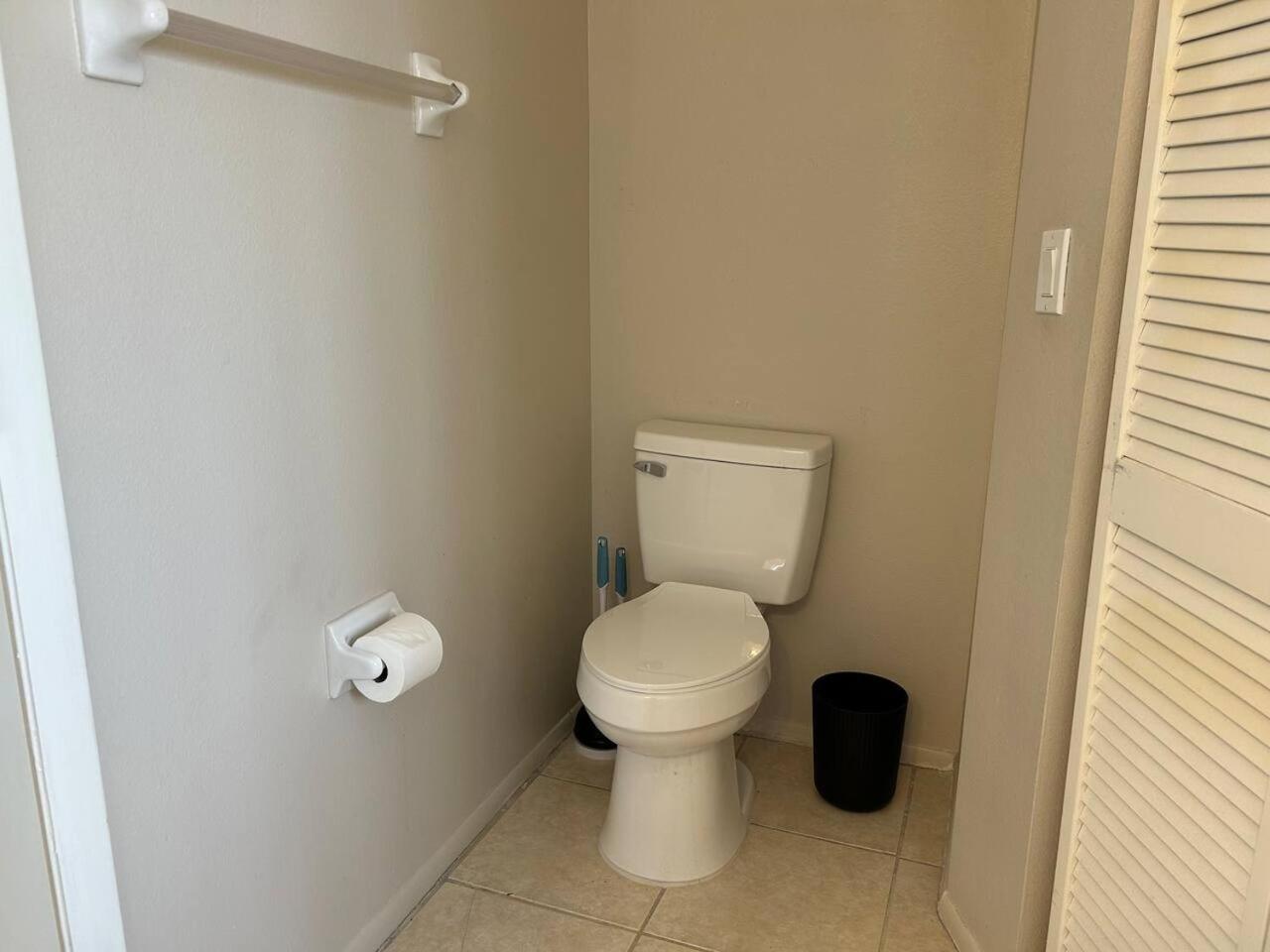 Quiet Cozy Private Room Perfect for Work or Vacation RM2 shared home