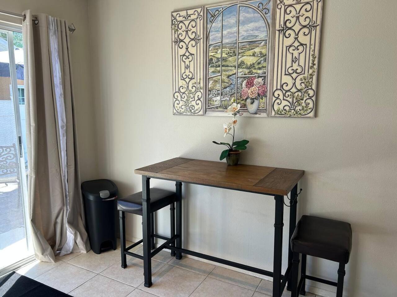 Comfortable Stay Near Golf Attractions Rm3 shared home
