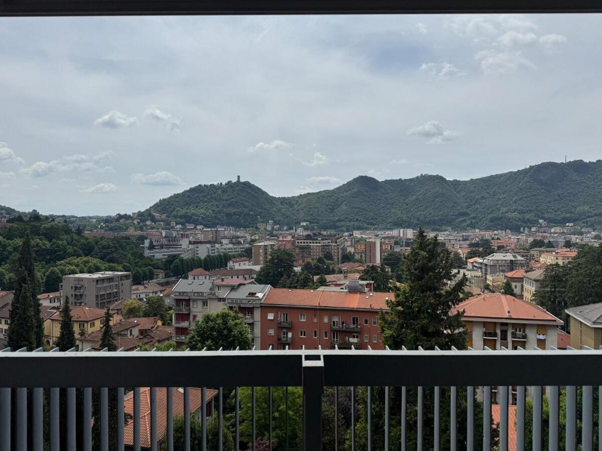 Como Hillview Apartment by Aura Luxury Collection