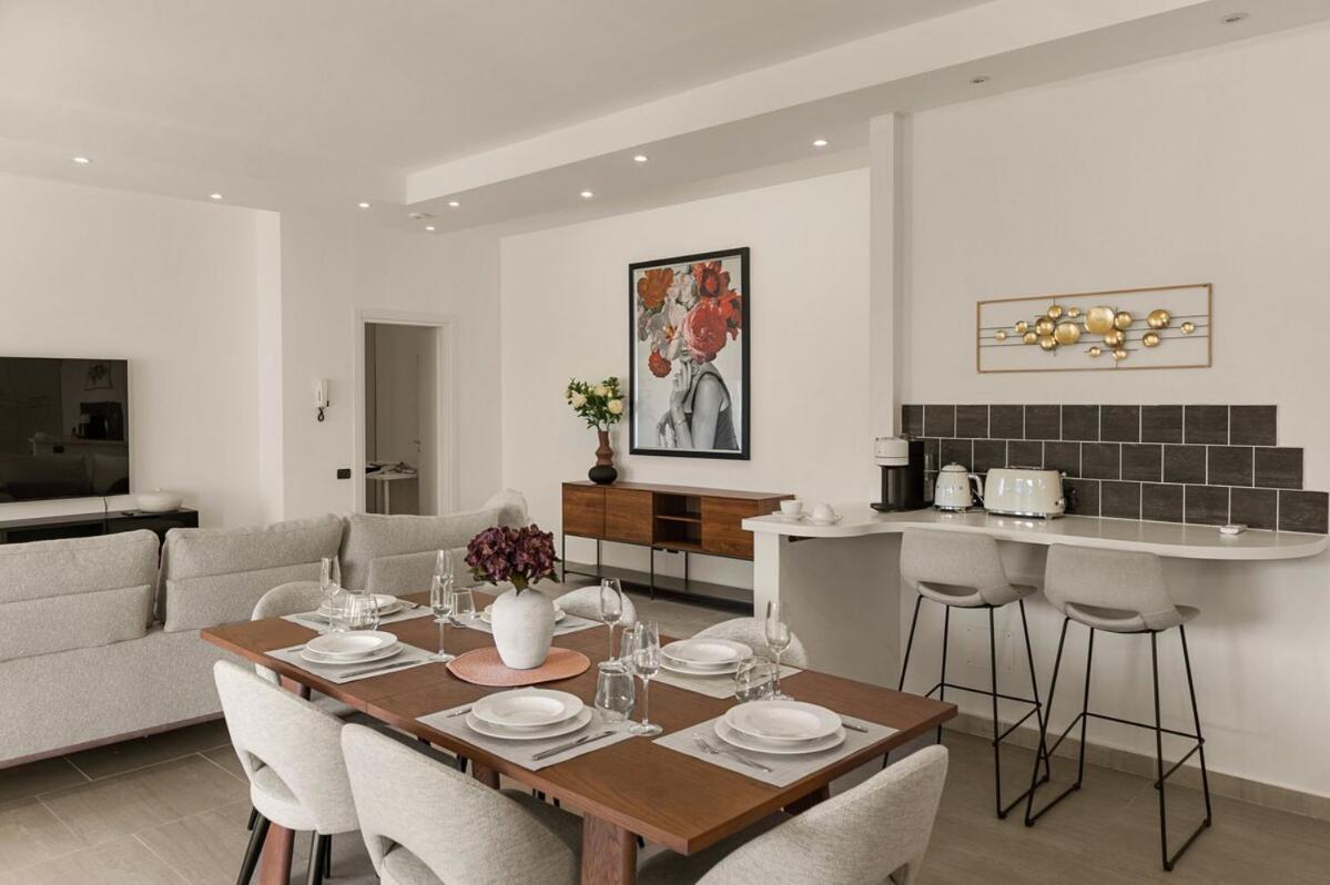 Como Hillview Apartment by Aura Luxury Collection