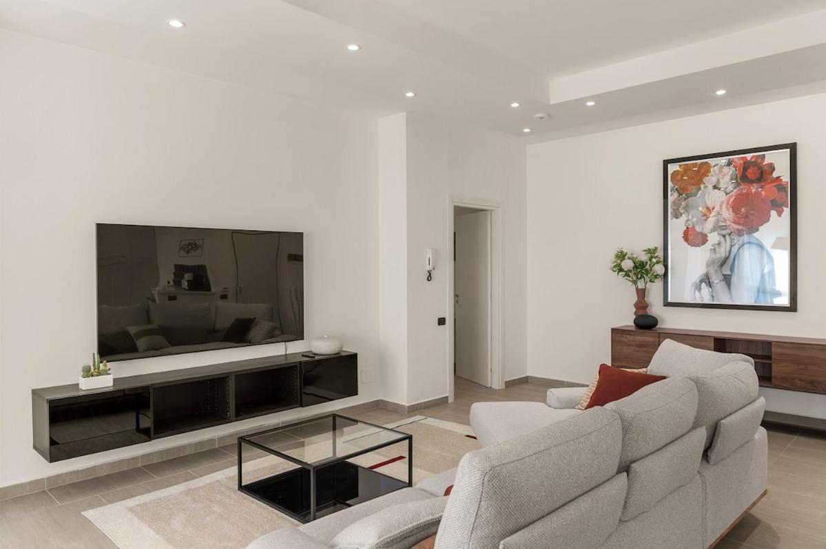 Como Hillview Apartment by Aura Luxury Collection