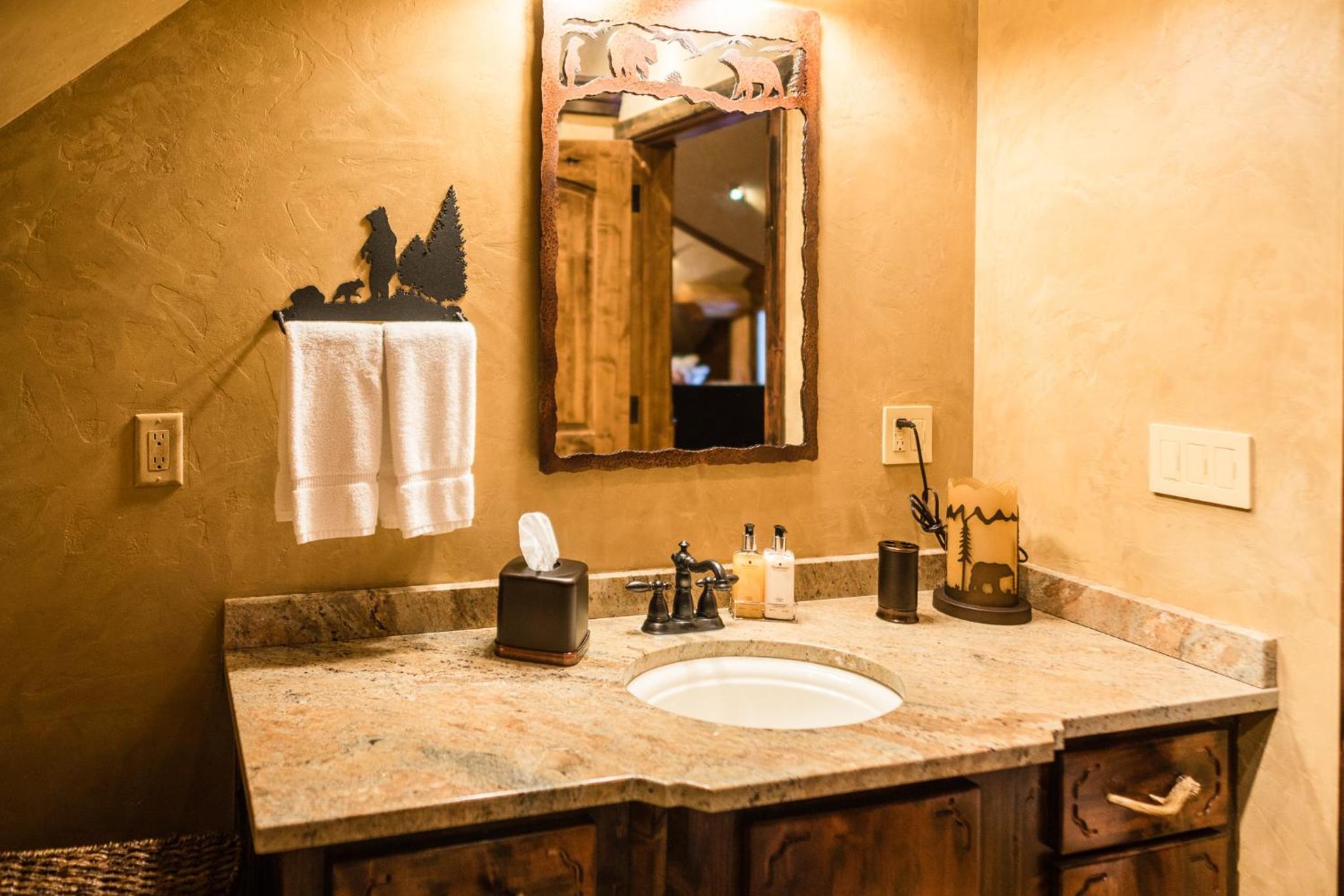 Coyote Bluff Estate