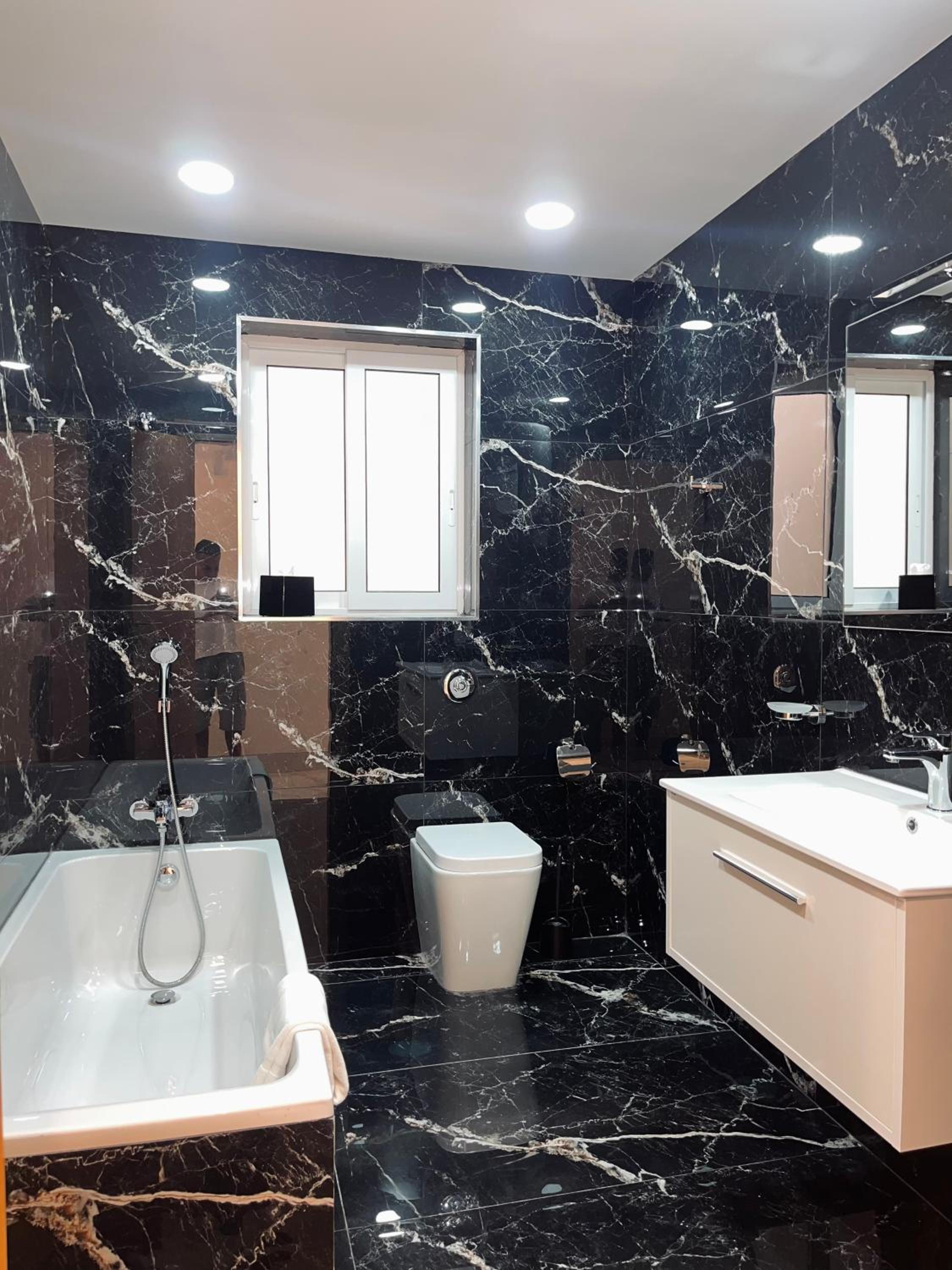MAPAS - luxury 3 bedroom Apartments