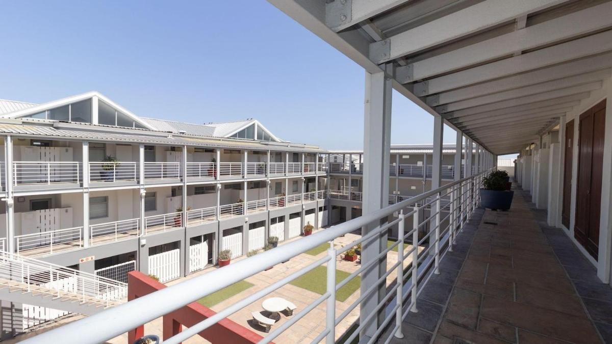 EasyCapeTown - Entire Flat in Big Bay