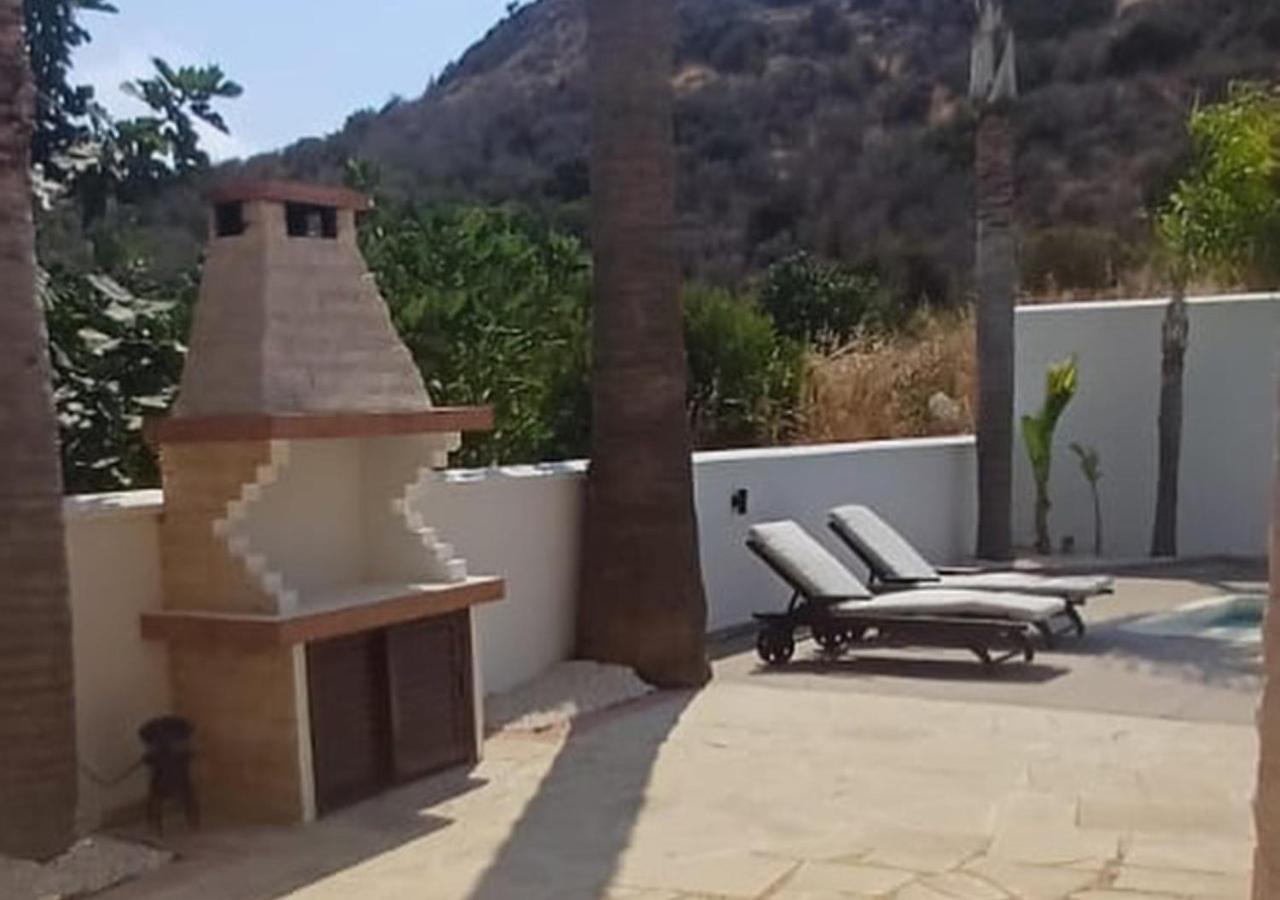 Eros Villa-Private Luxury Estate