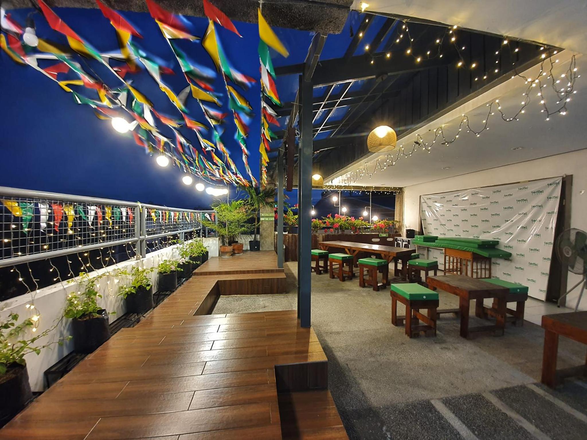 Teofel Hostel by Hiverooms