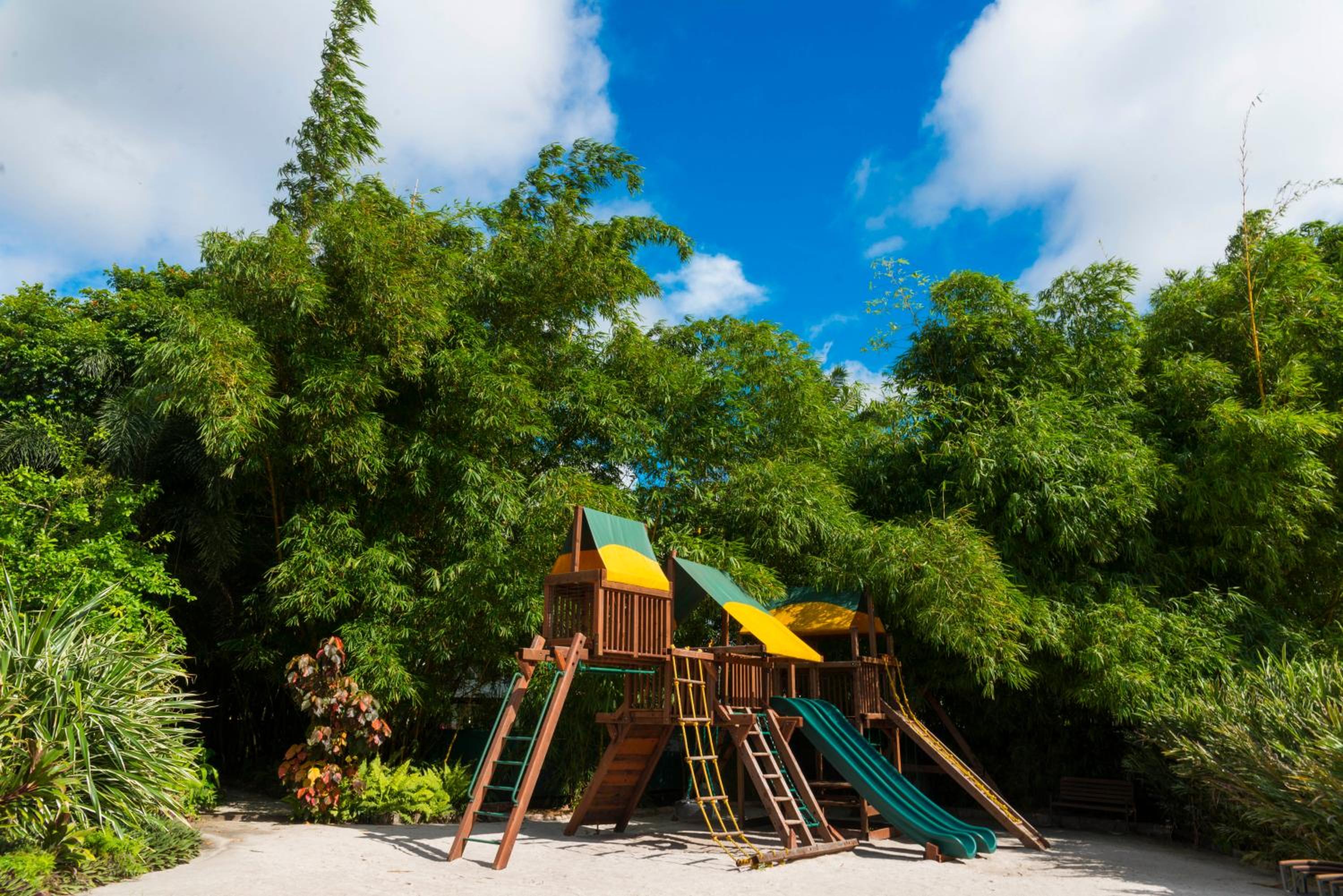 Jacana Amazon Wellness Resort
