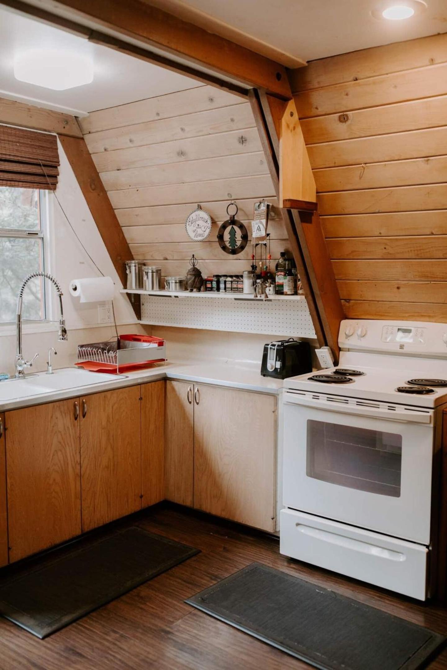Idyllcreek Landmark A-Frame 14mi Town