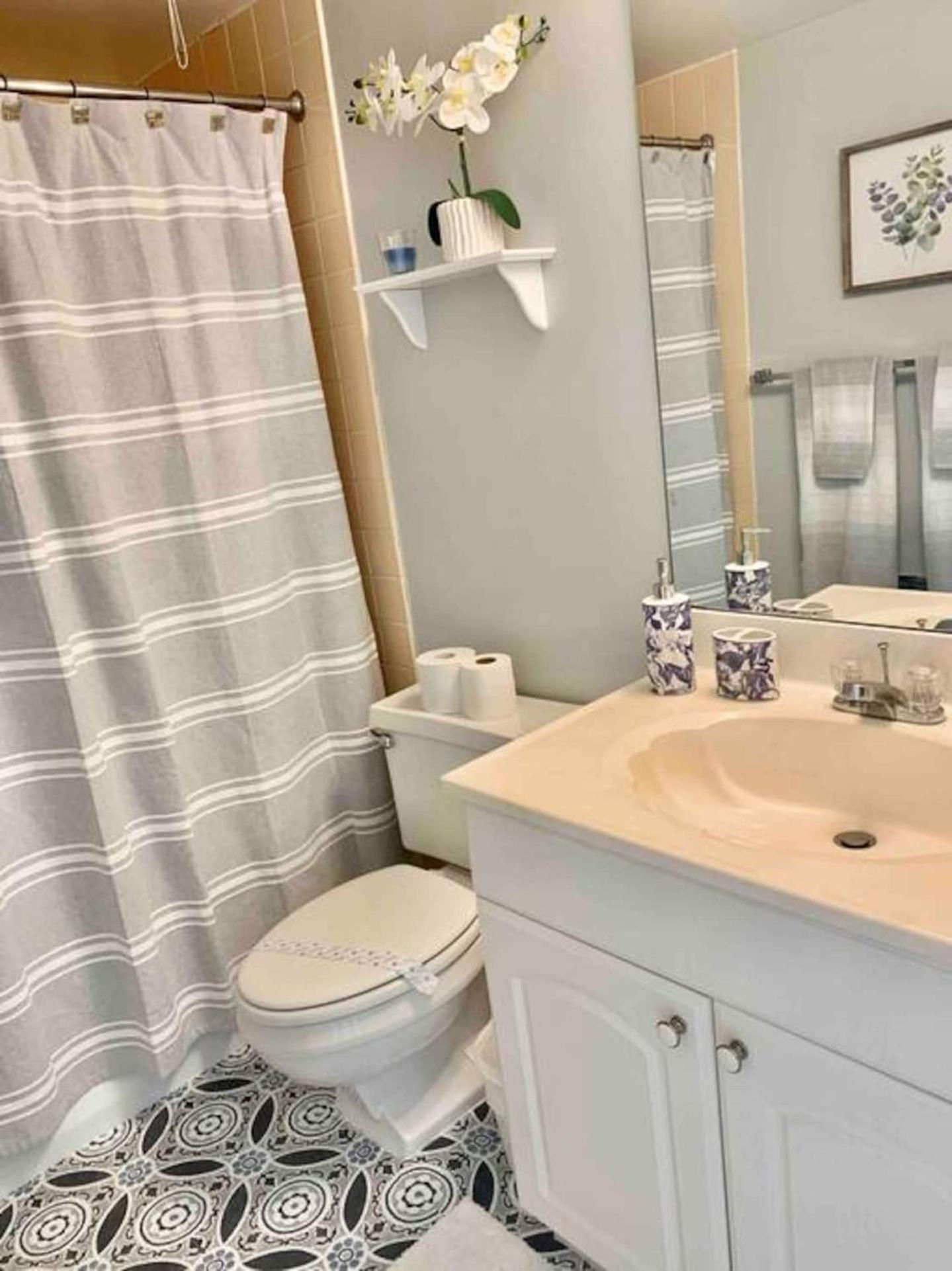 Oceanfront 2BR Condo with Breathtaking Views NSB