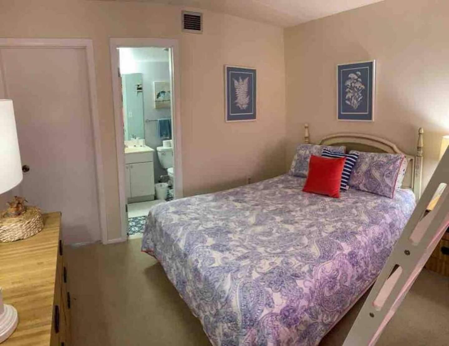 Oceanfront 2BR Condo with Breathtaking Views NSB