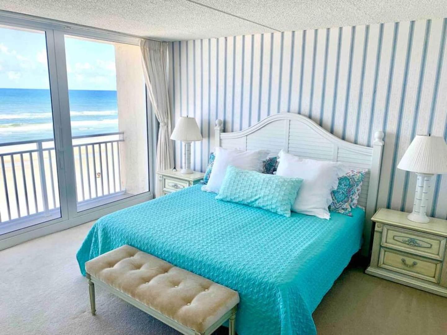 Oceanfront 2BR Condo with Breathtaking Views NSB