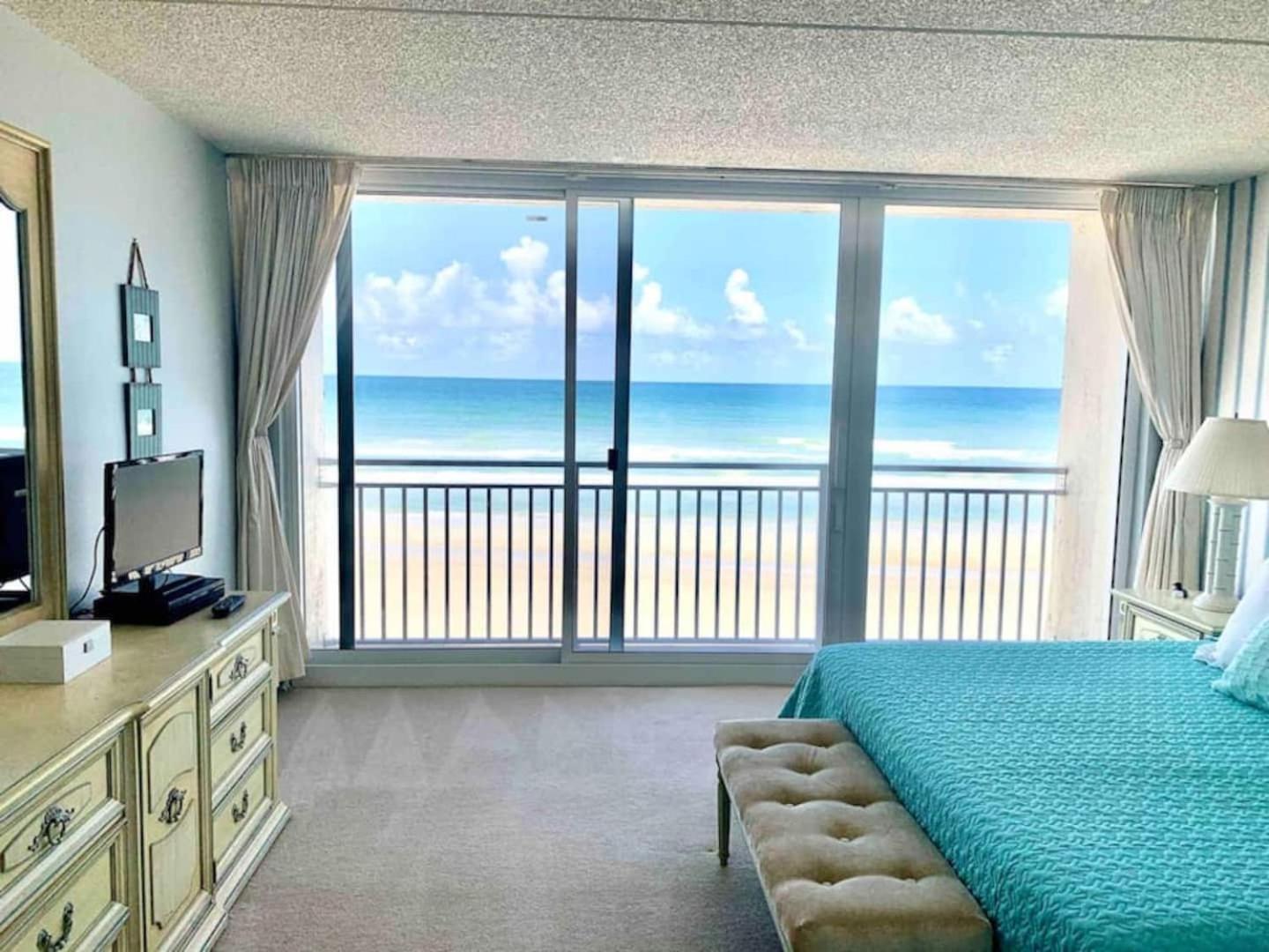 Oceanfront 2BR Condo with Breathtaking Views NSB